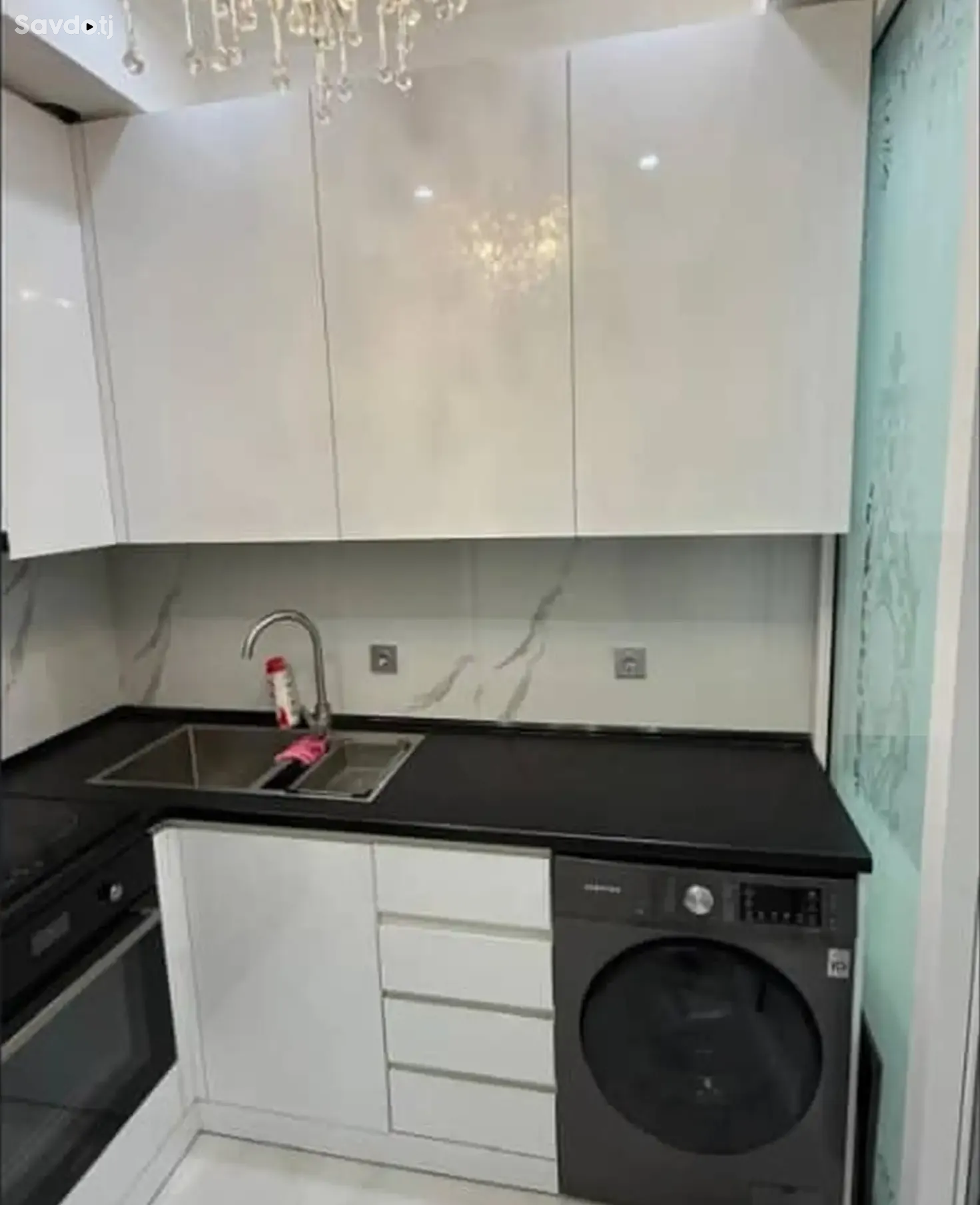 2-комн. квартира, 17 этаж, 80м², Шохмансур