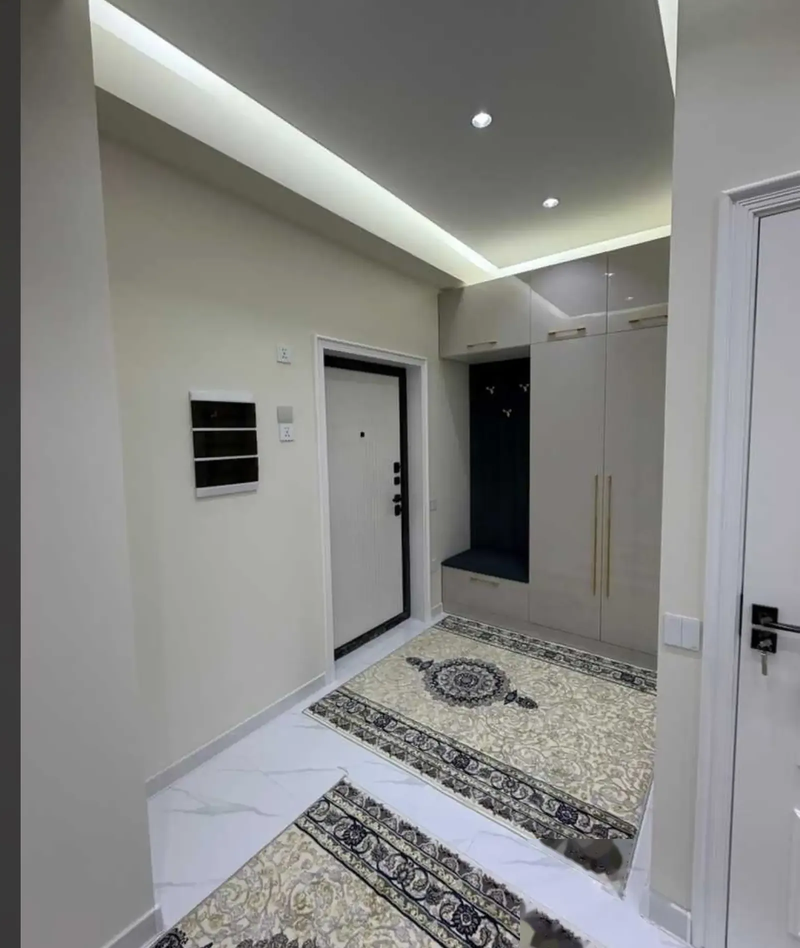 2-комн. квартира, 12 этаж, 68м², сино