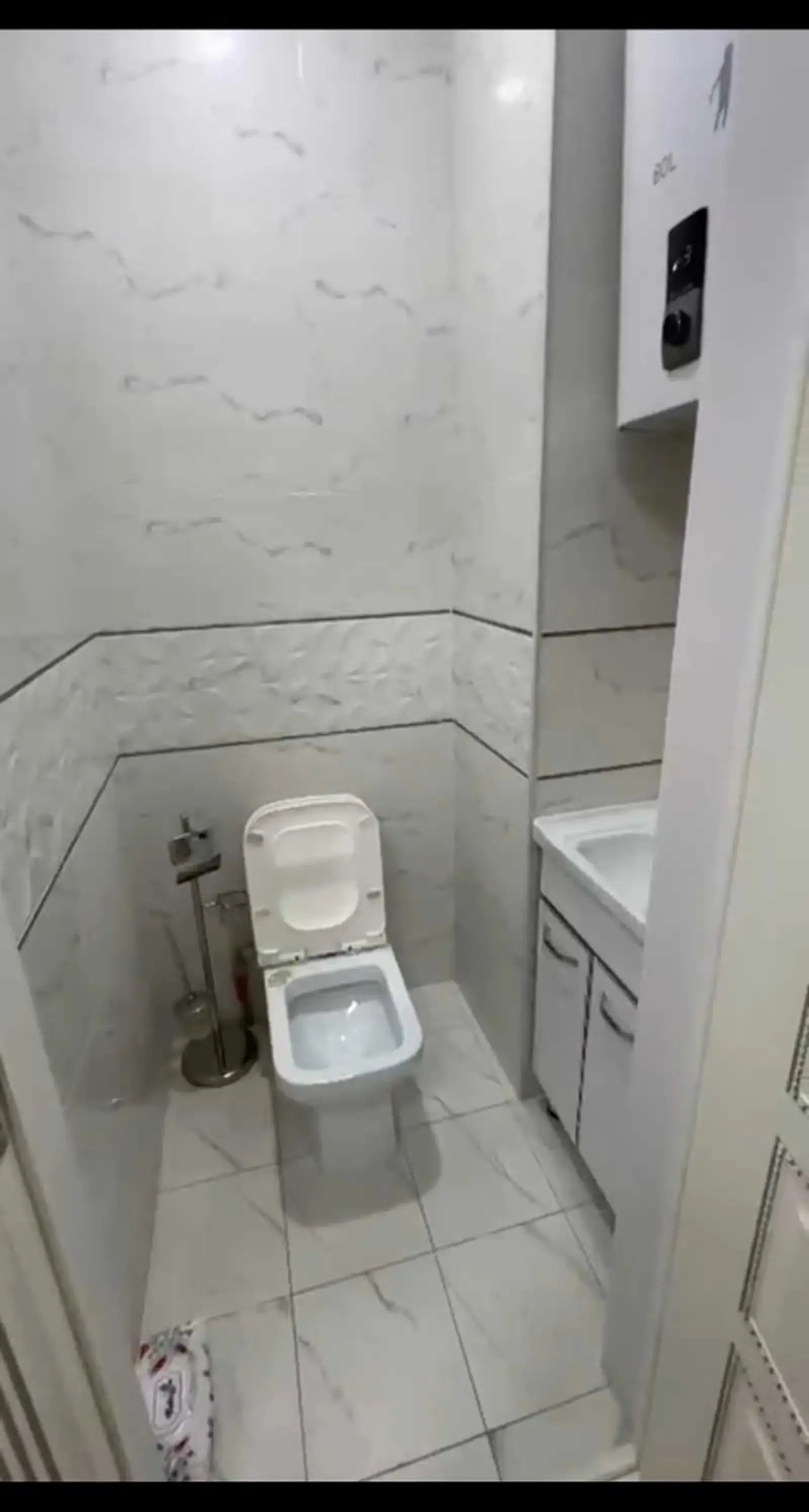 2-комн. квартира, 15 этаж, 75м², сино
