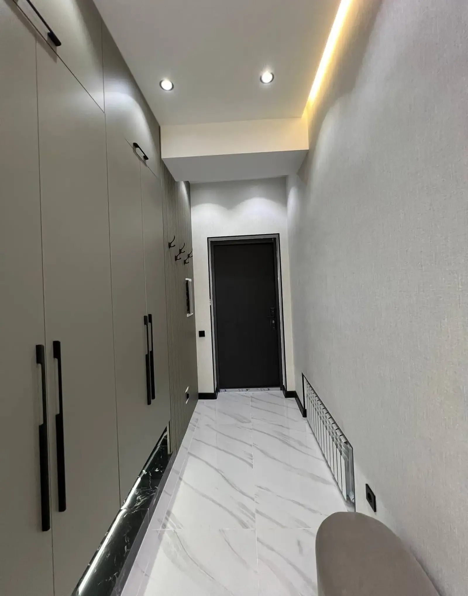3-комн. квартира, 8 этаж, 88 м², Набережная, Ёвар