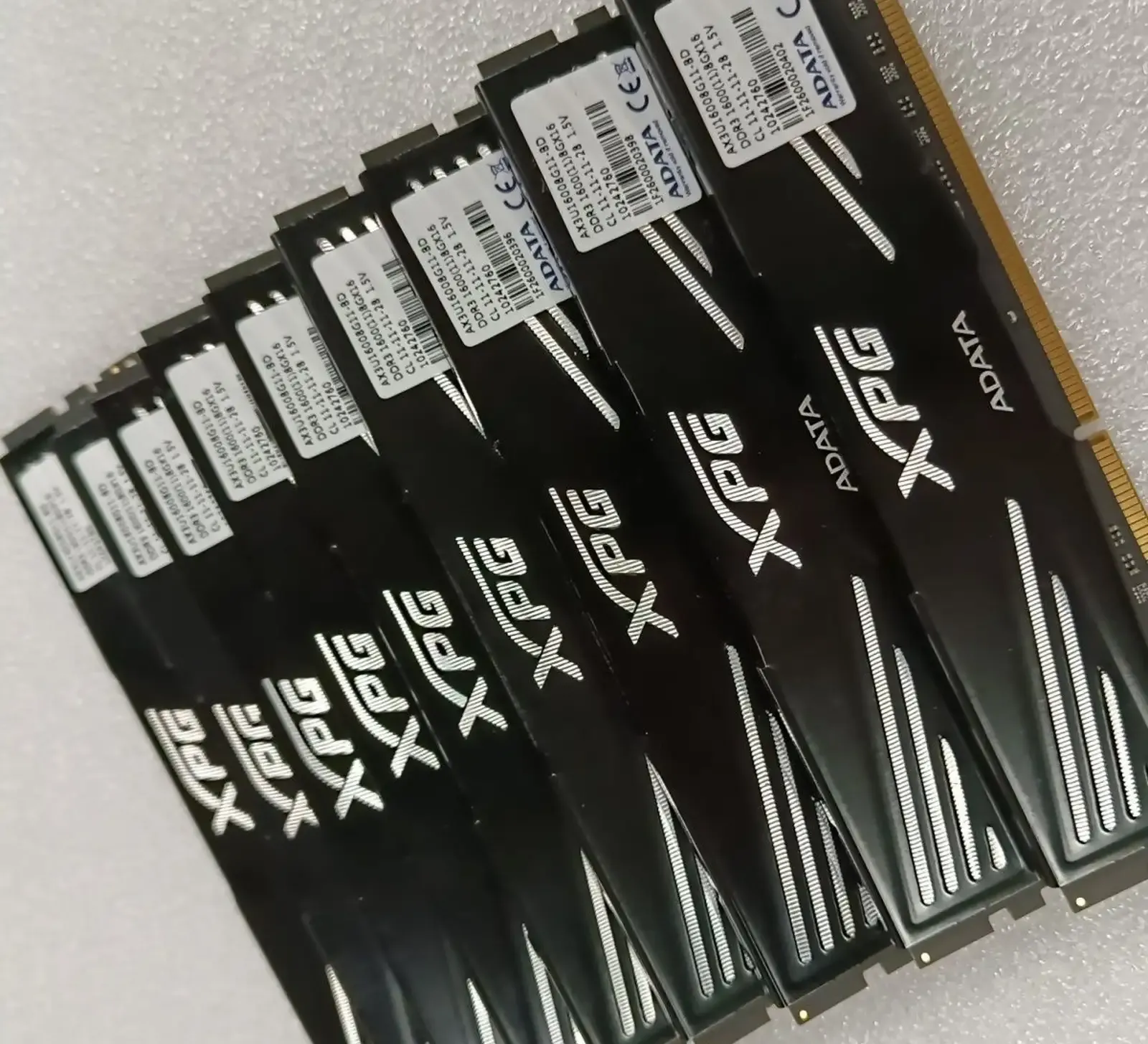 Оперативная память DDR3 8G 1600MHz XPG ADDATA