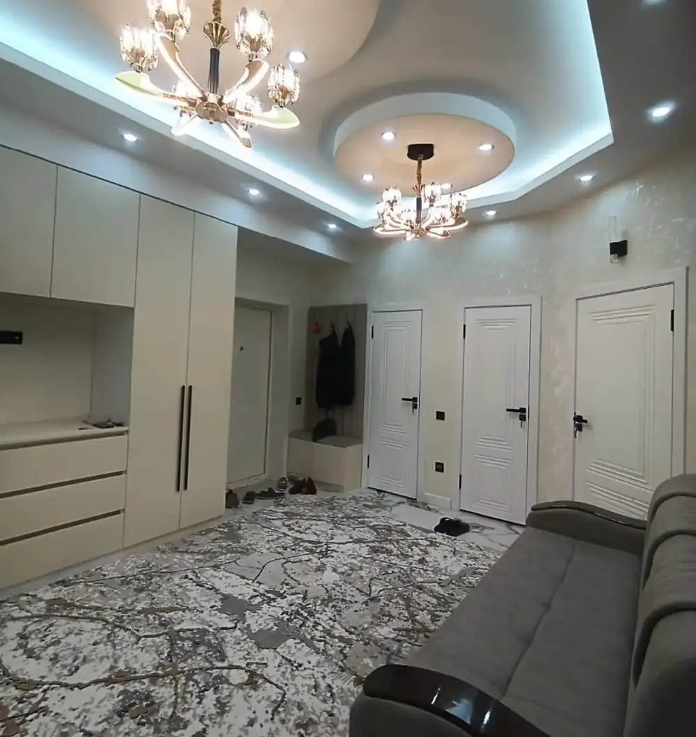 3-комн. квартира, 10 этаж, 90м², Шохмансур, назди Скорая больница, Айни 46, ру ба руи Гуля Голд