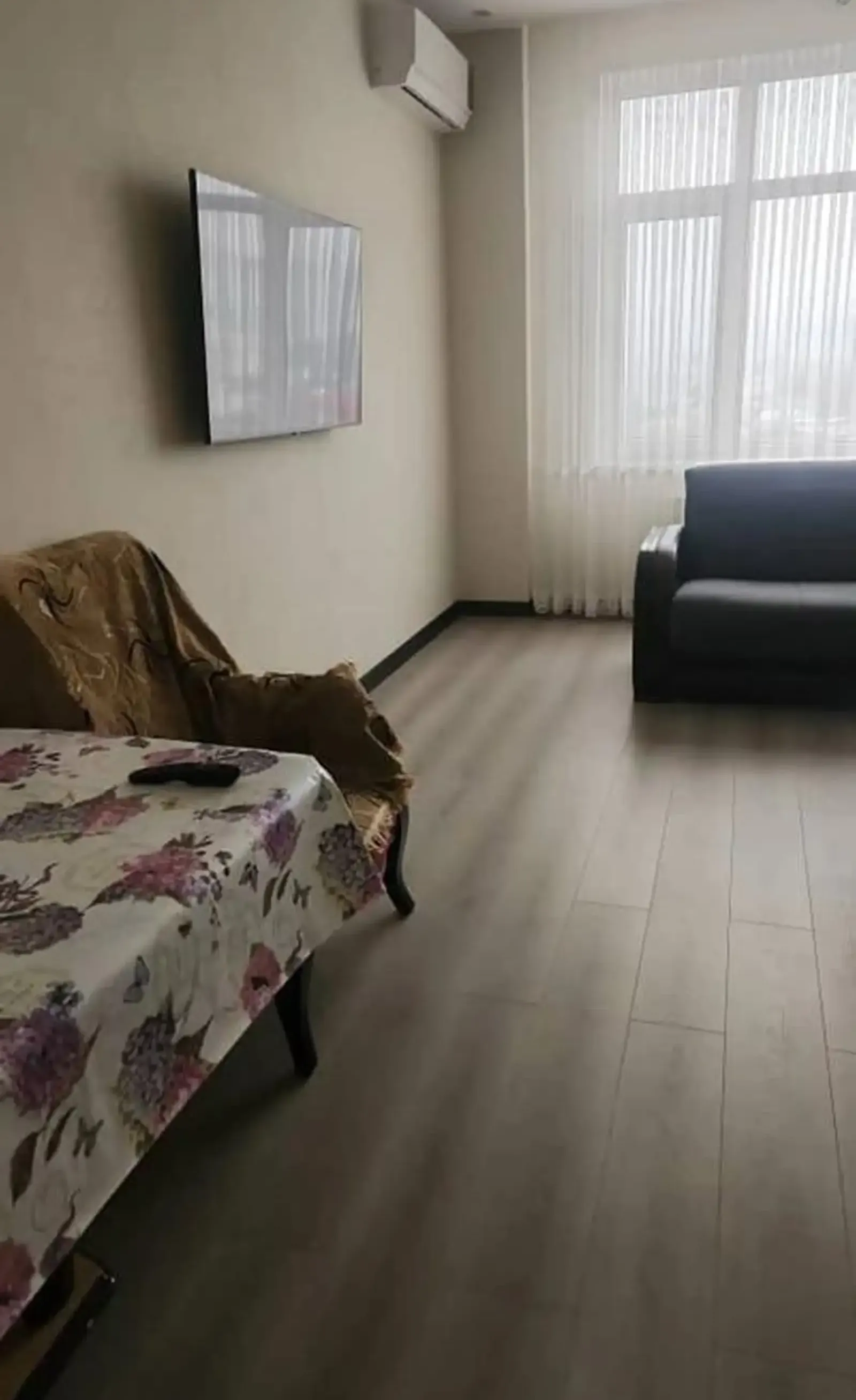 2-комн. квартира, 10 этаж, 100м², Сомони