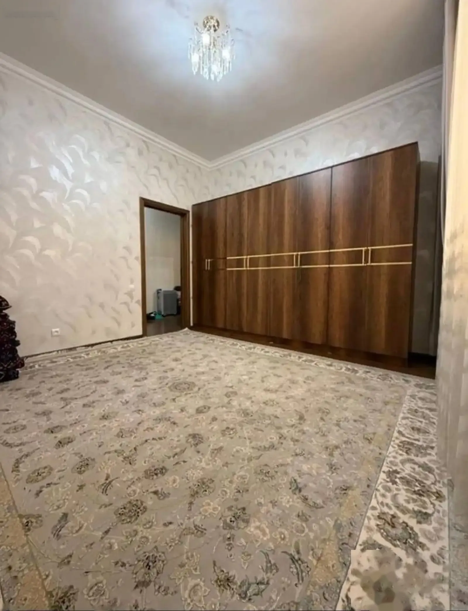 2-комн. квартира, 5 этаж, 82 м², Шохмансур