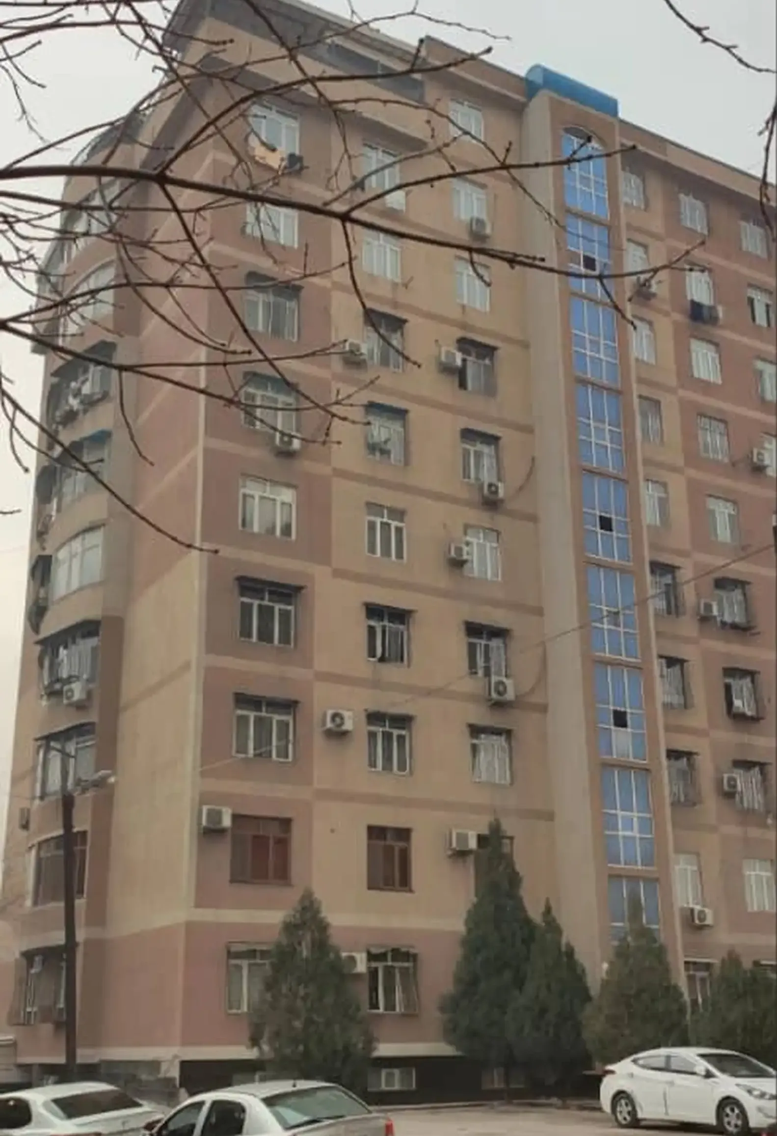 2-комн. квартира, 12 этаж, 75м², И. Сомони