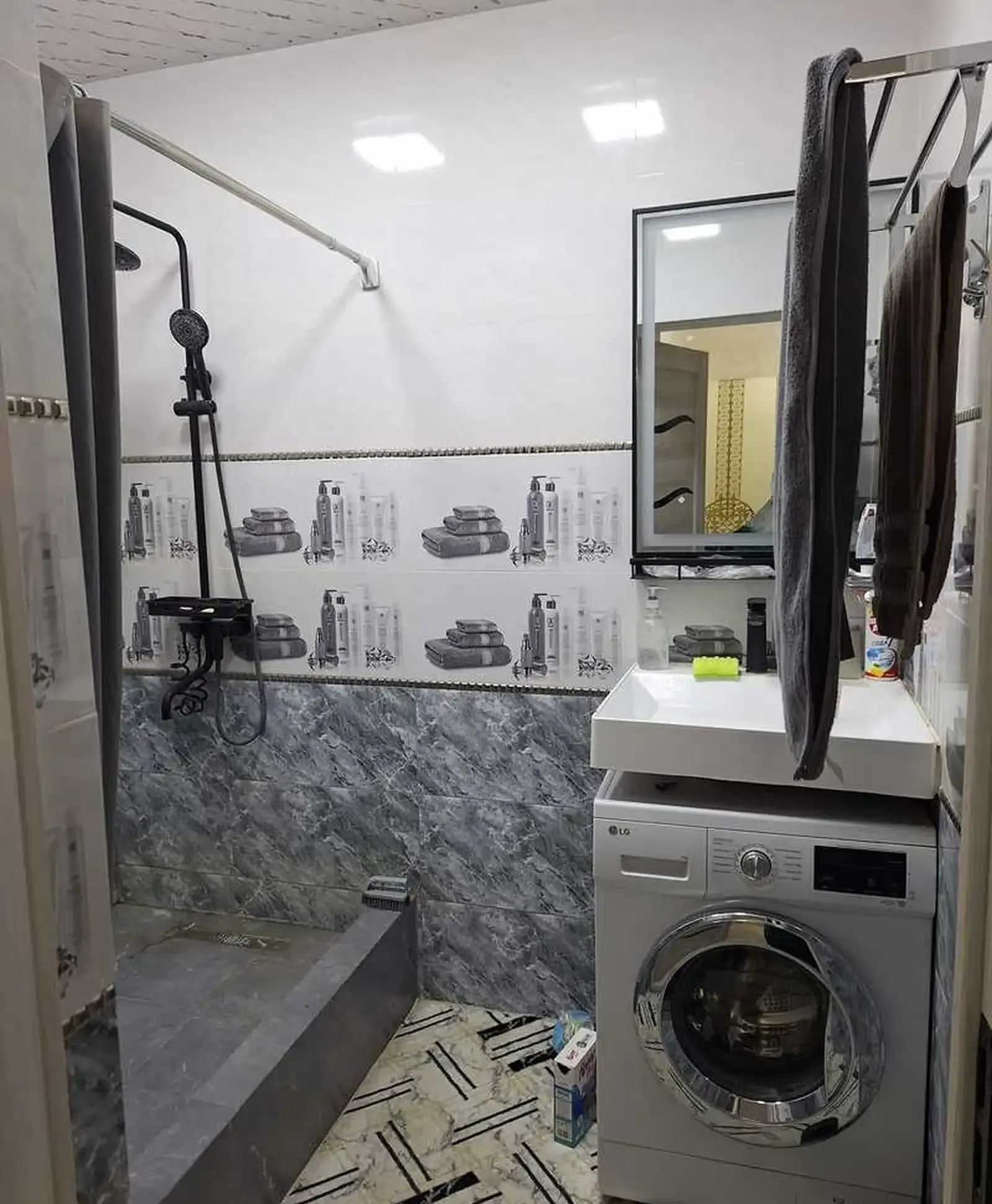 2-комн. квартира, 12 этаж, 9м², Южный