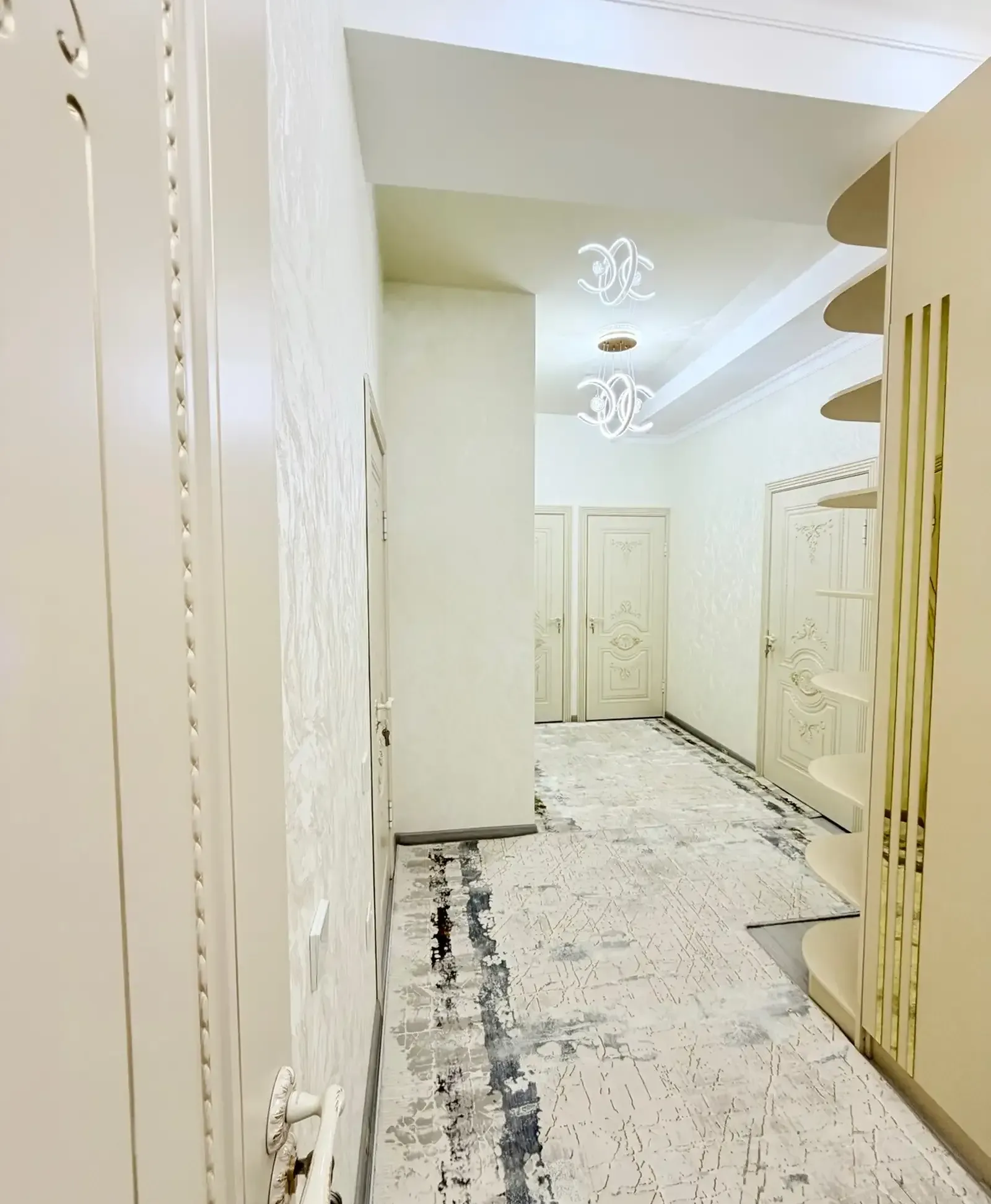 2-комн. квартира, 3 этаж, 78м², Зелёный Базар, Ватан, Посольство Турции