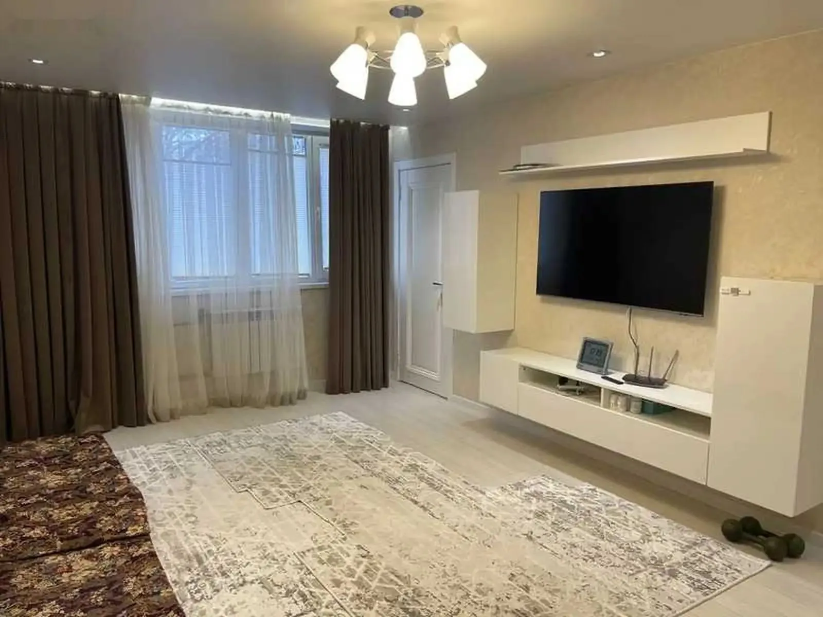 2-к квартира, 3 этаж, 70 м², И Сомони