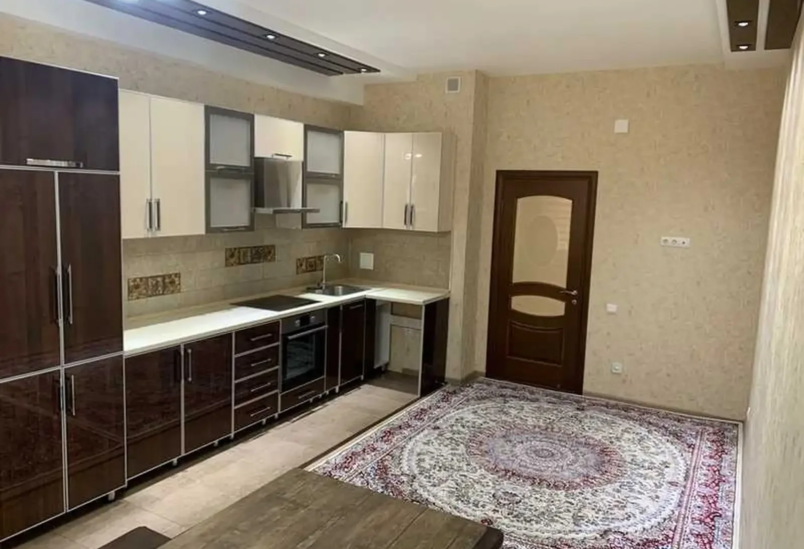 2-комн. квартира, 8 этаж, 110м², И.Сомони Дом печать