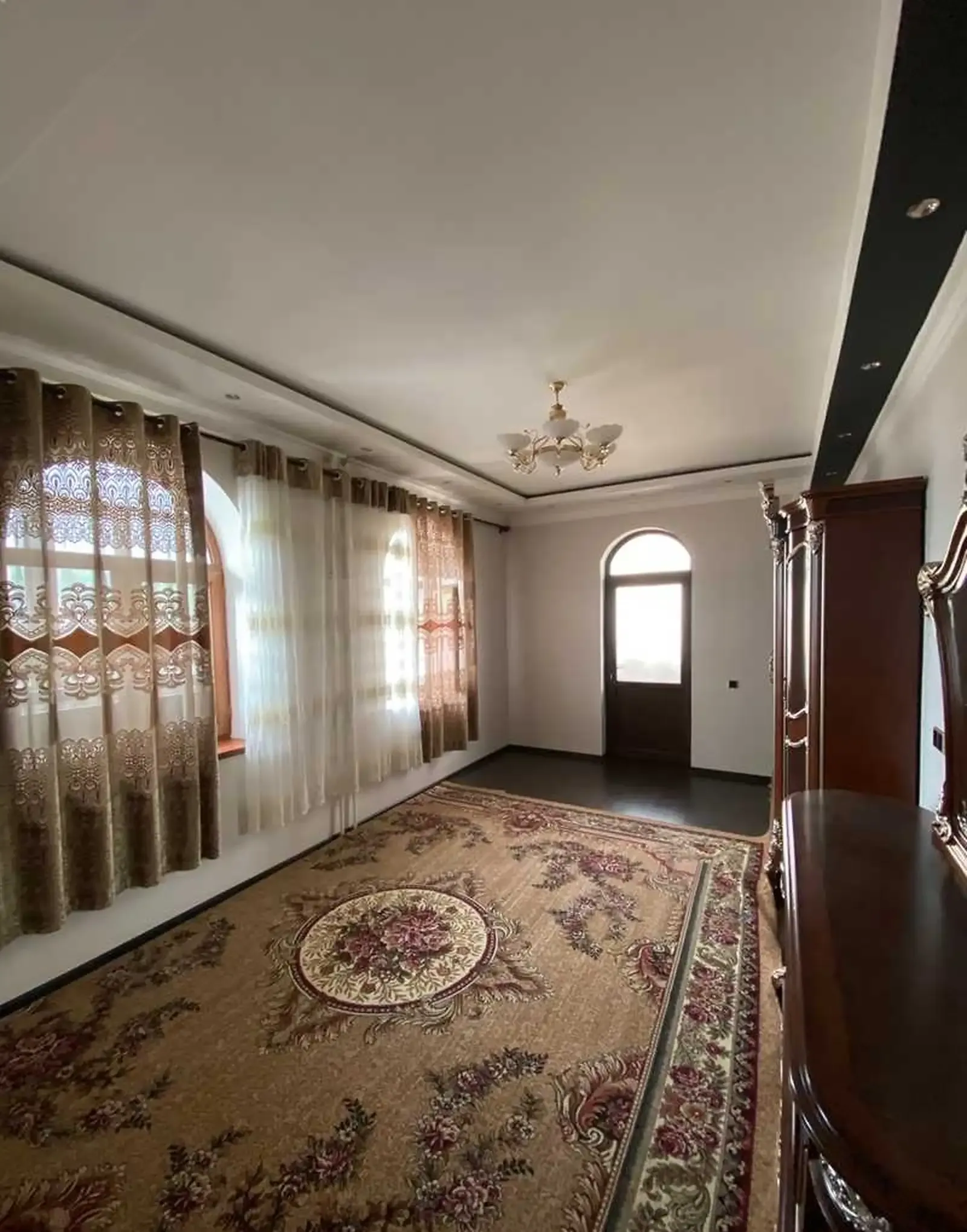 3-комн. квартира, 6 этаж, 102м², Сино