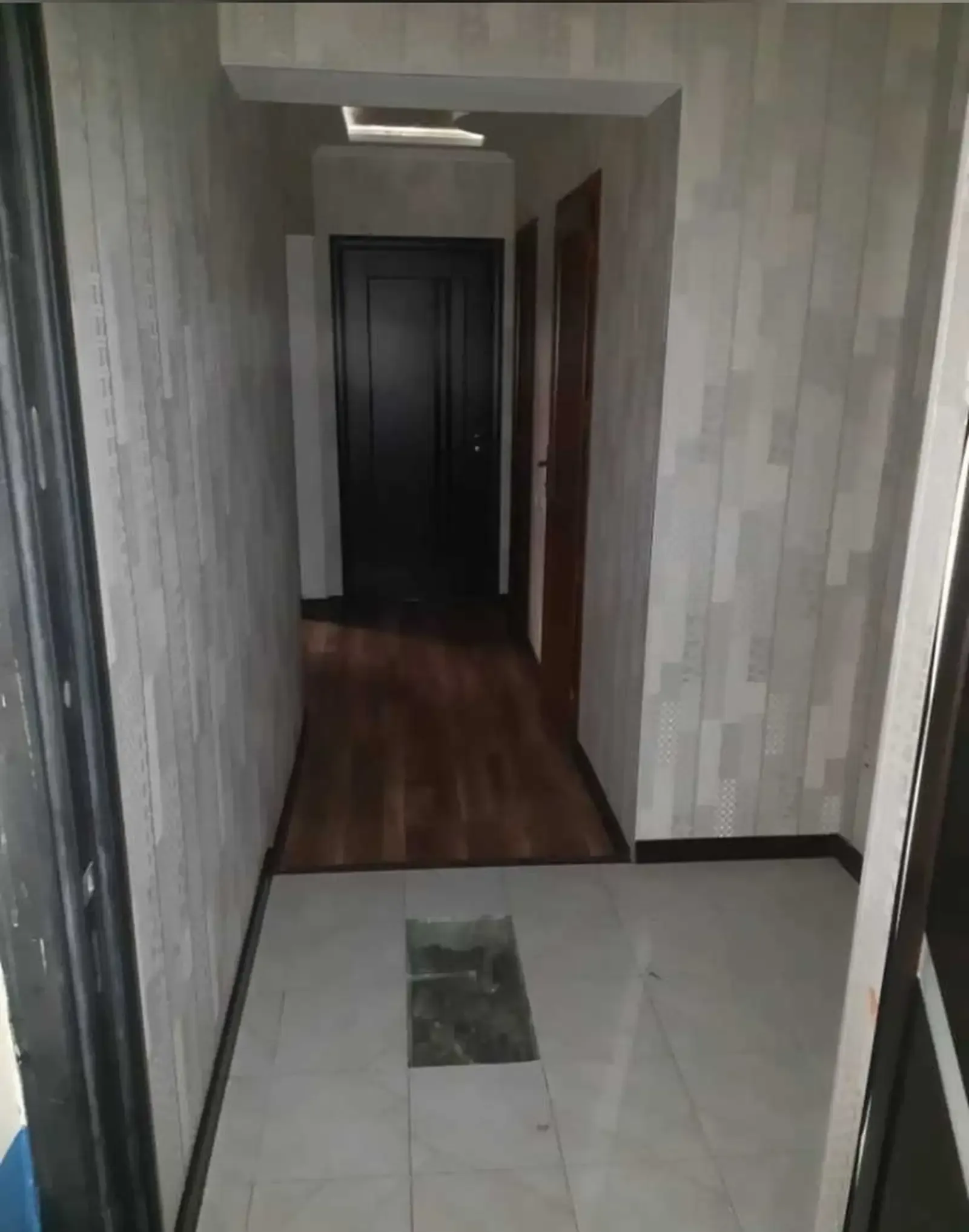 2-комн. квартира, 3 этаж, Молодежный театр
