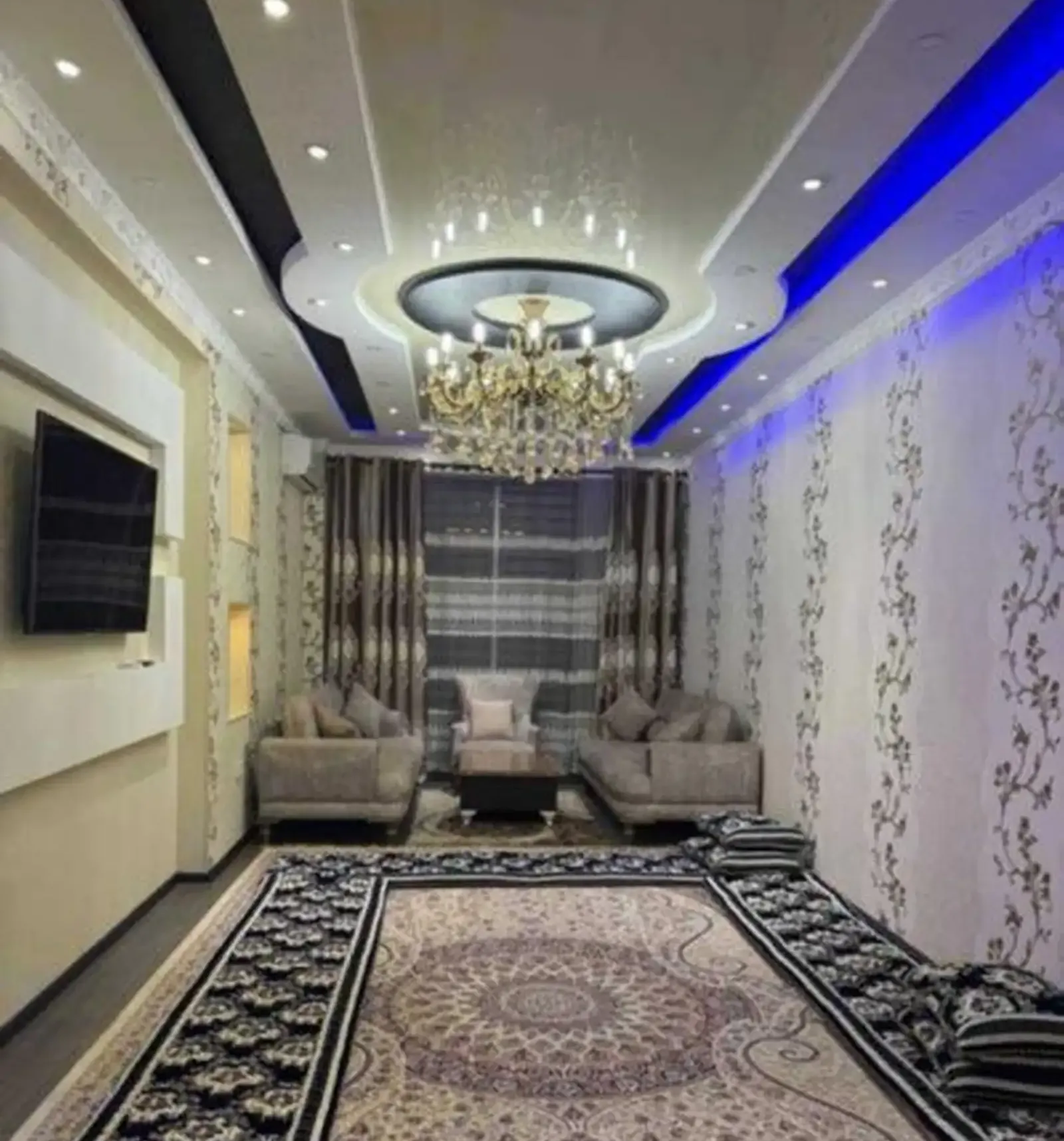 2-комн. квартира, 11 этаж, 90м², Сомони