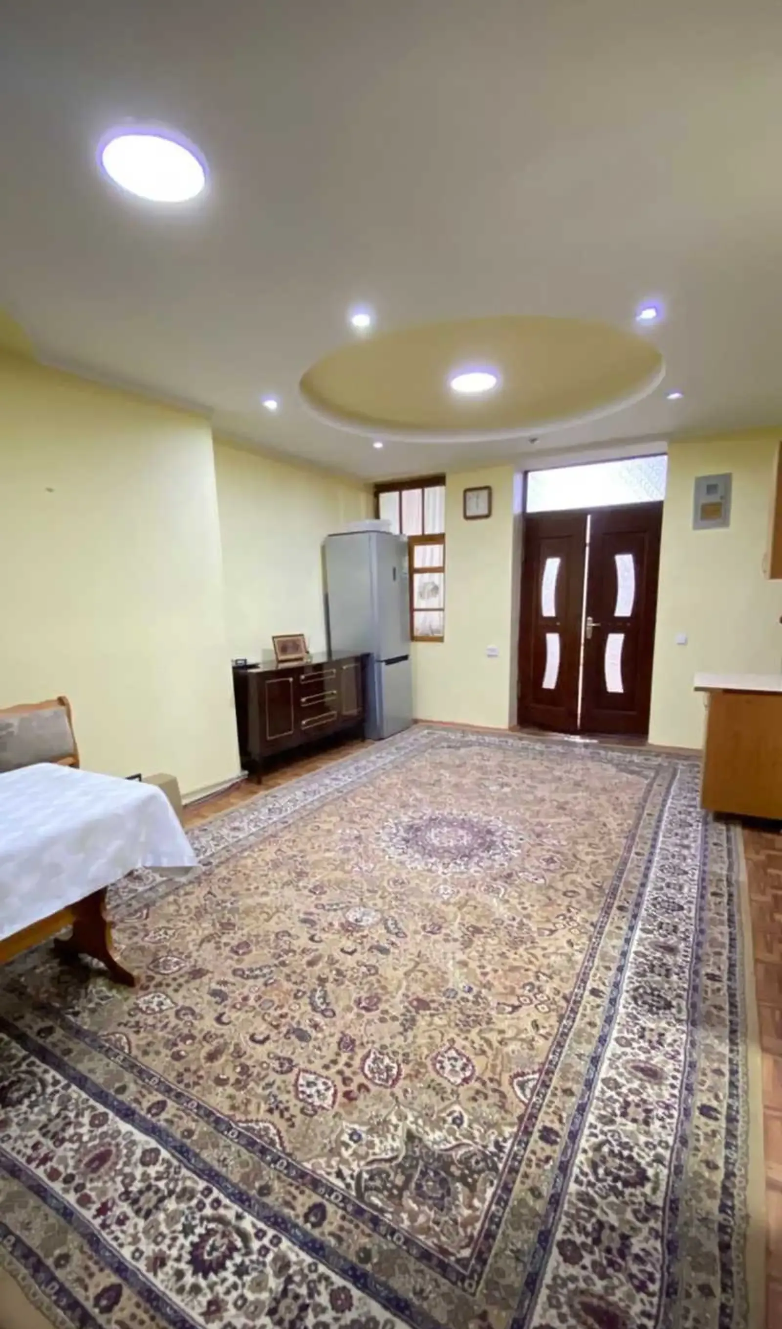 3-комн. квартира, 1 этаж, 75м², Шохмансур