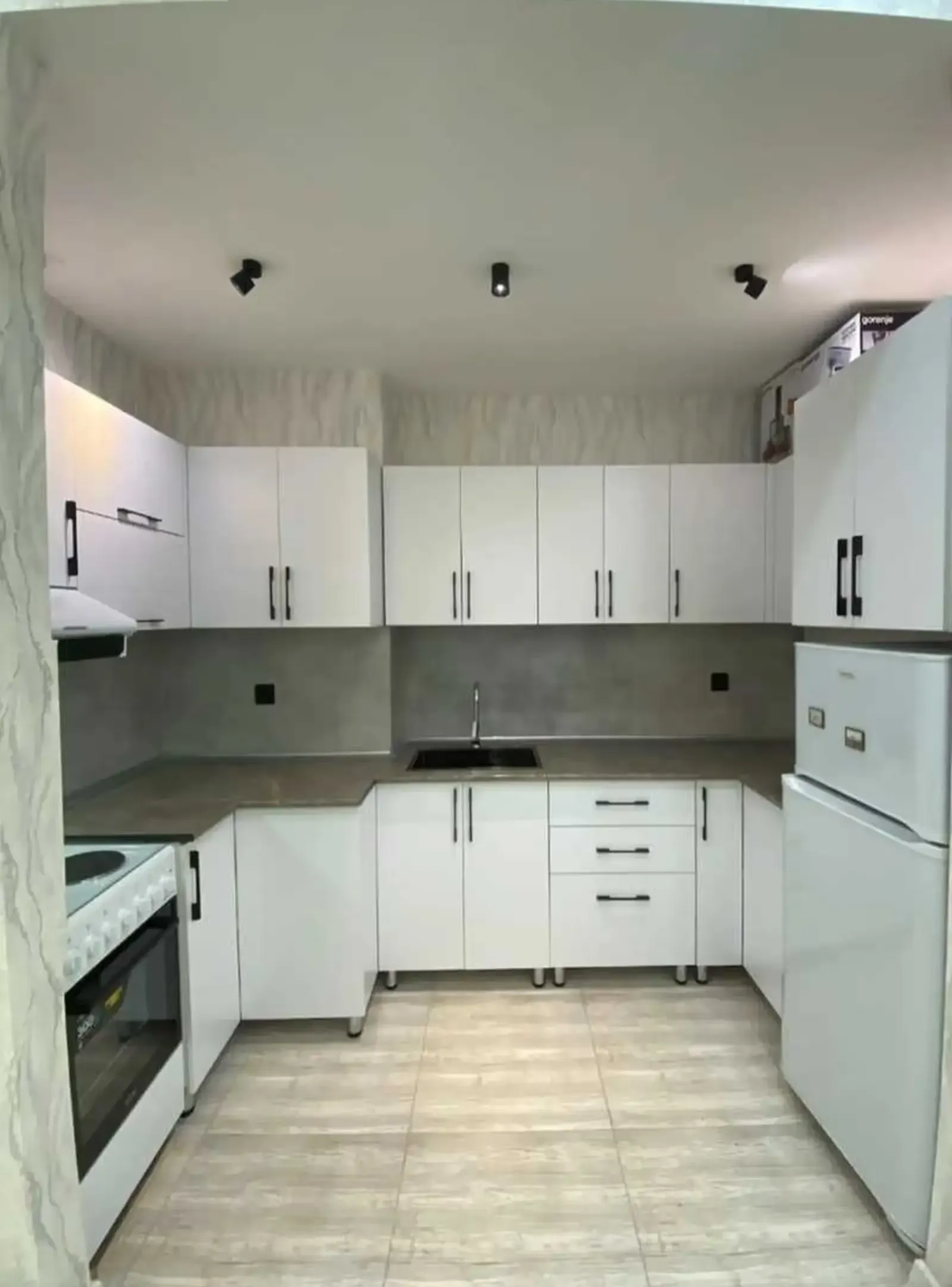 2-комн. квартира, 4 этаж, 57м², Овир, клиникаи Жасмин