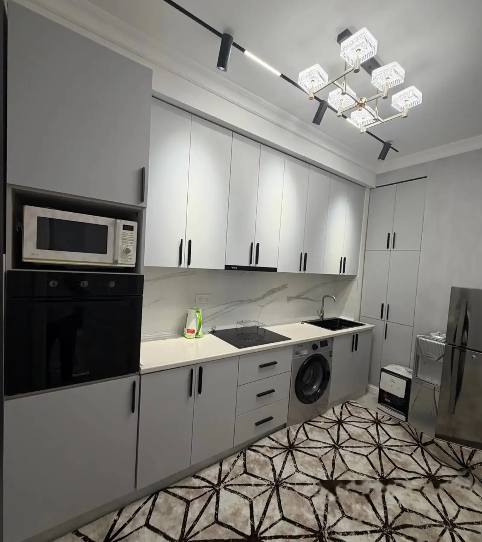 2-комн. квартира, 15 этаж, 55м², Исмоил Сомони