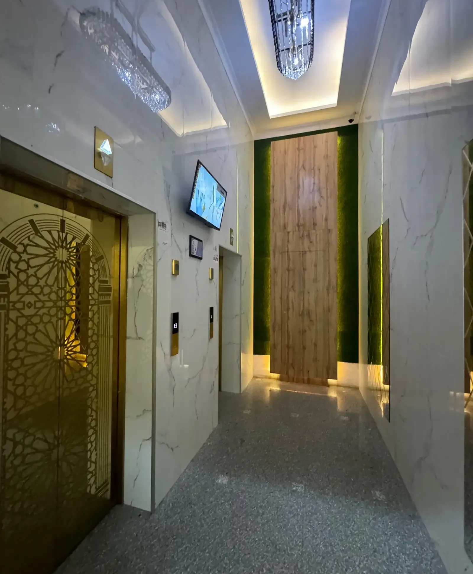 3-комн. квартира, 8 этаж, 132 м², Сокрая больница напротив гуля голд