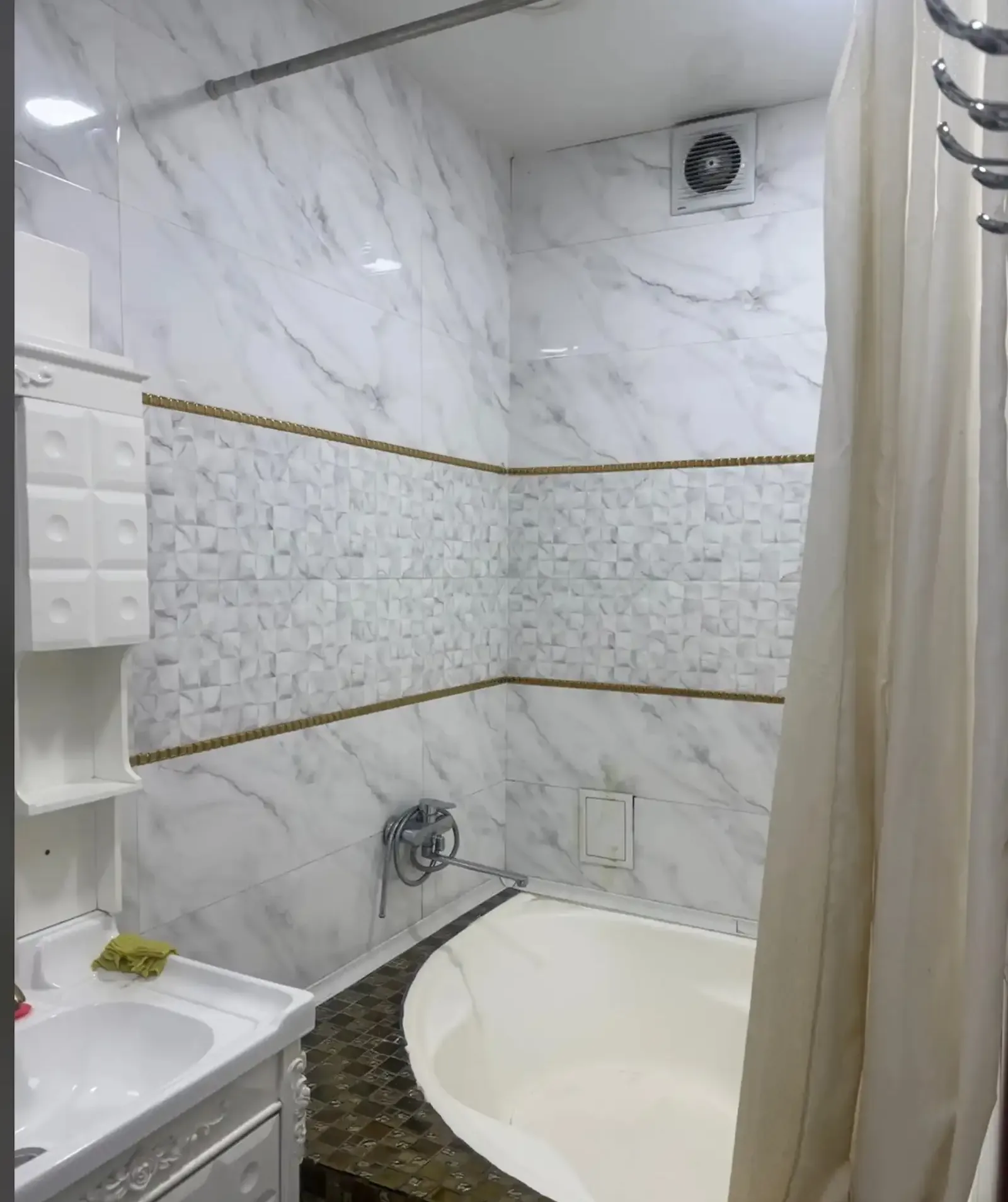 3-комн. квартира, 11 этаж, 87м², сино