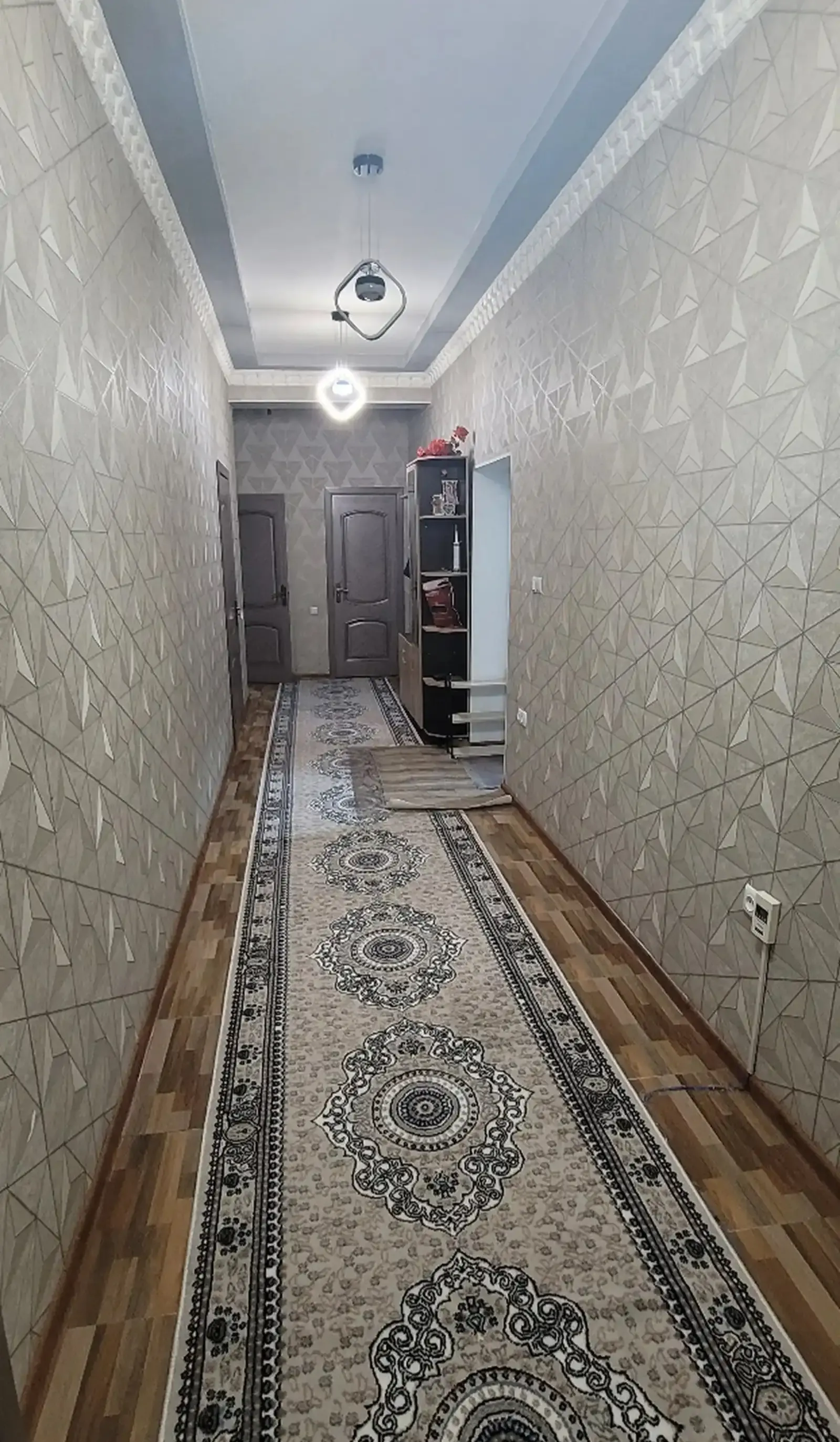 3-комн. квартира, 3 этаж, 108м², Шохмансур
