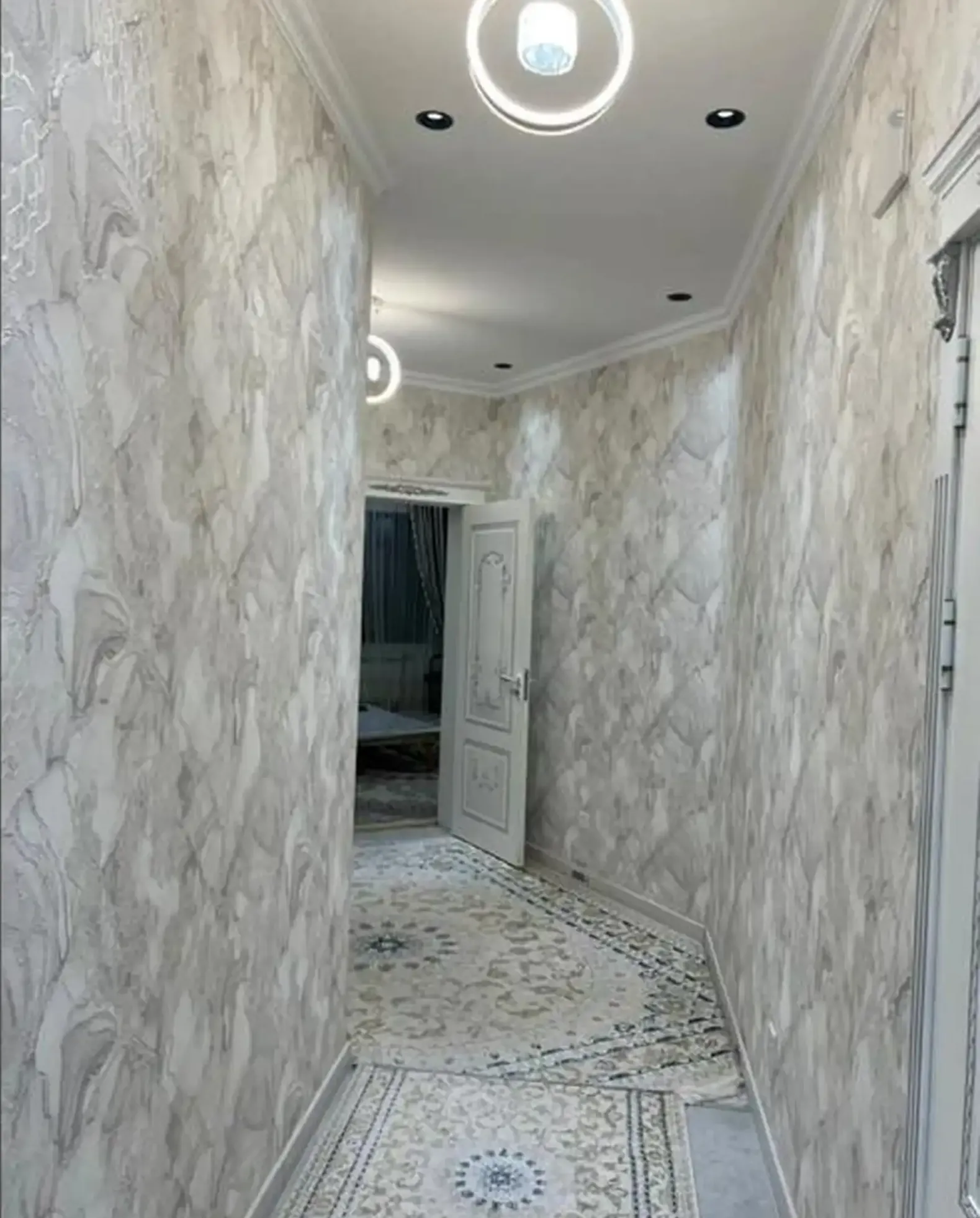2-комн. квартира, 12 этаж, 88м², Сомони