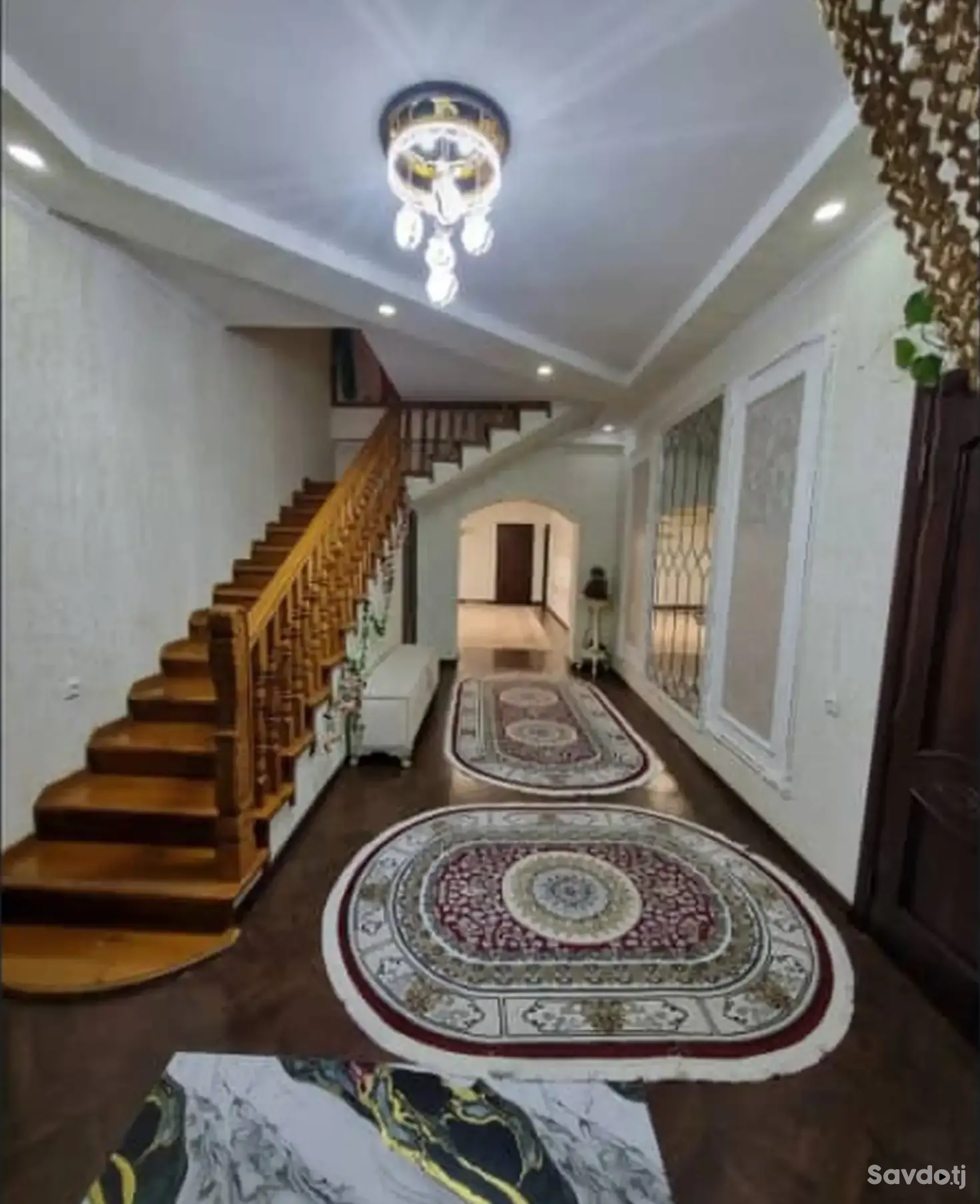 2-этажный, 9 комнатный дом, 280 м², И. Сомони