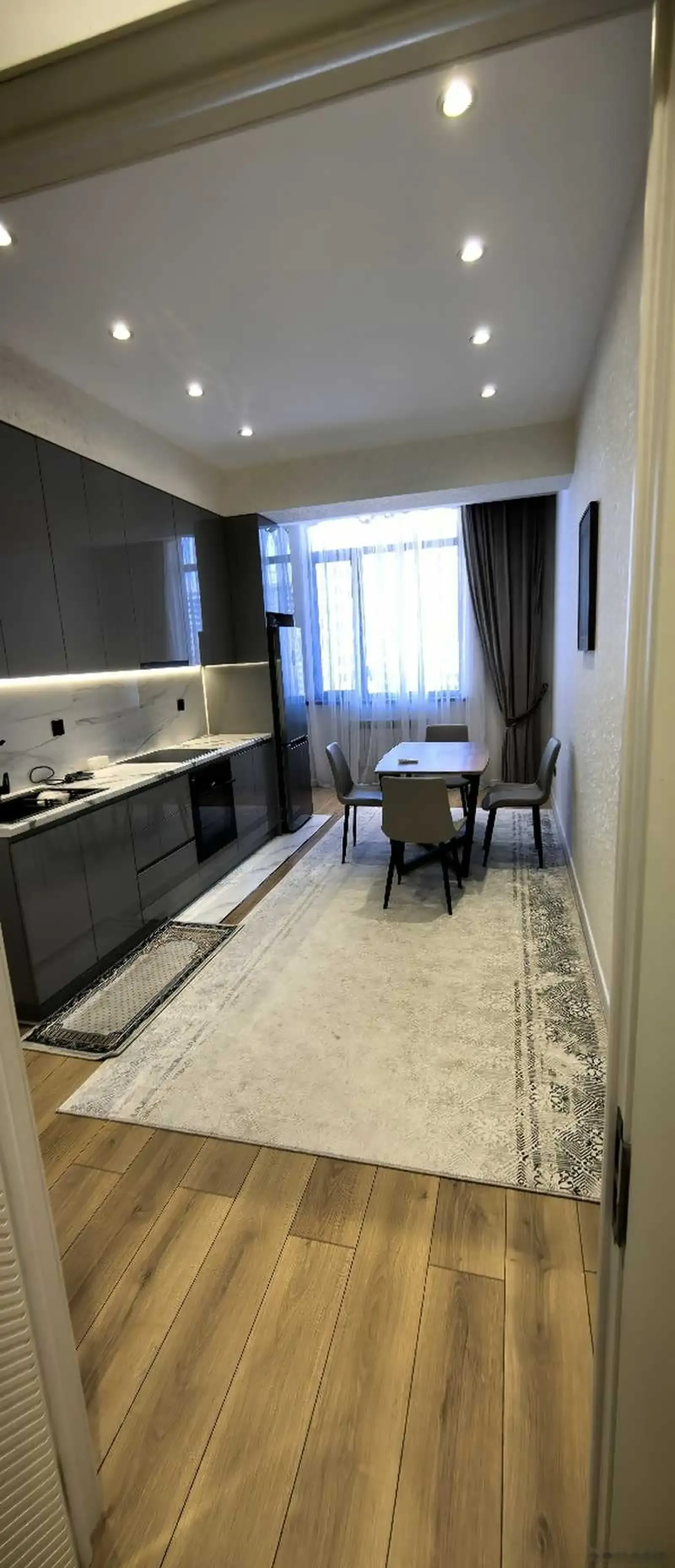 2-к квартира, 8 этаж, 90 м², И.Сомони