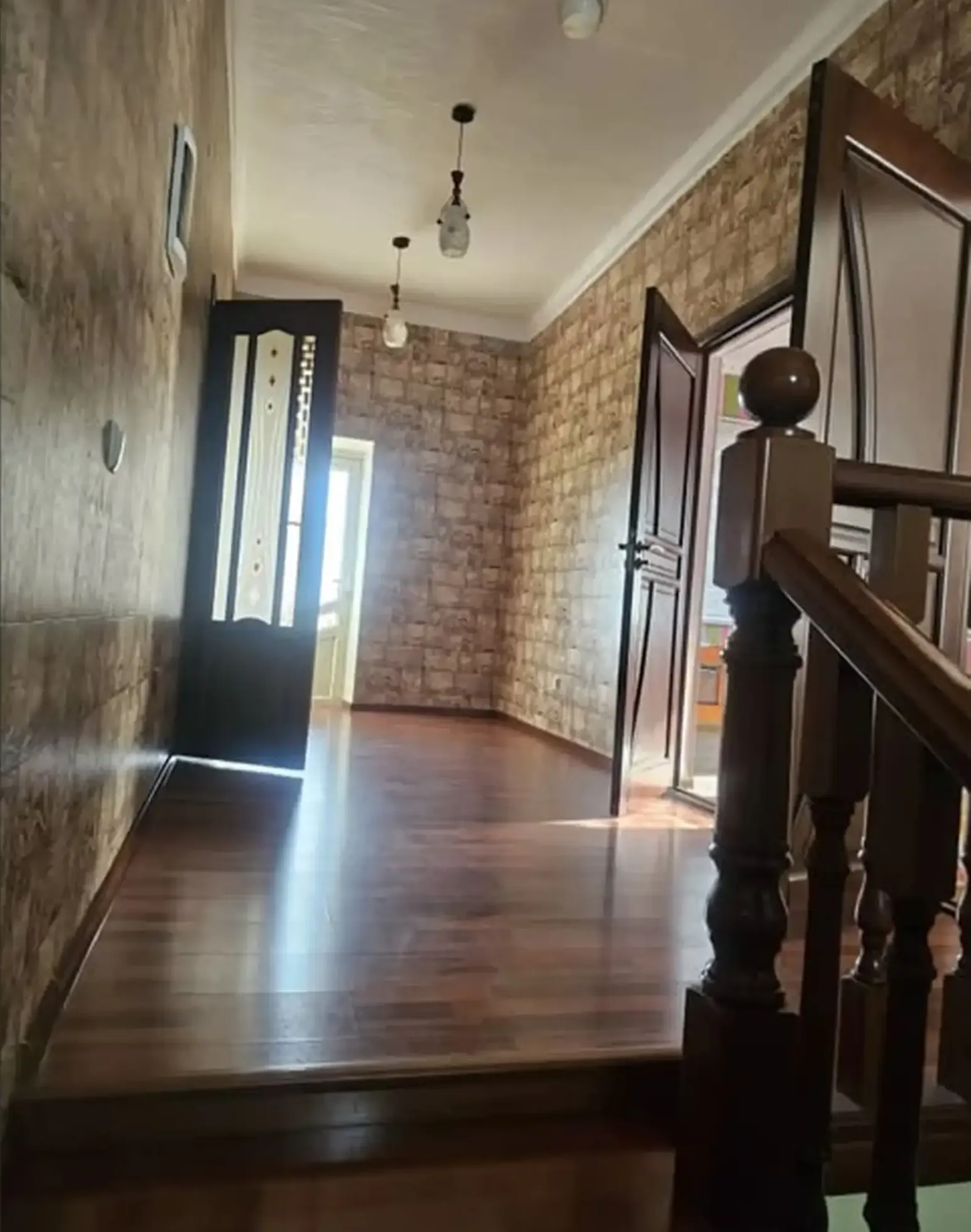 2-этажный, 5 комнатный дом, 152 м², Сино
