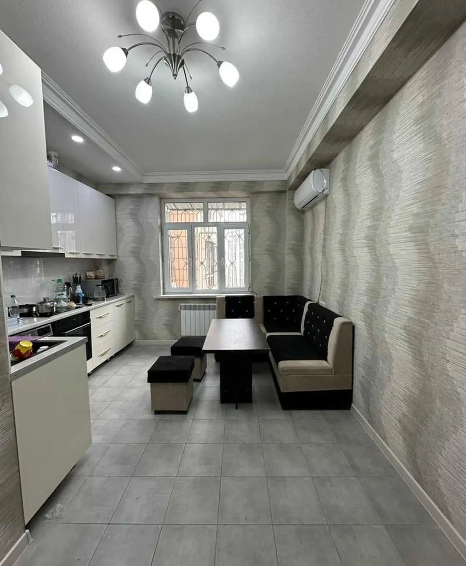 3-комн. квартира, 11 этаж, 92м², ОВИР Султанбей