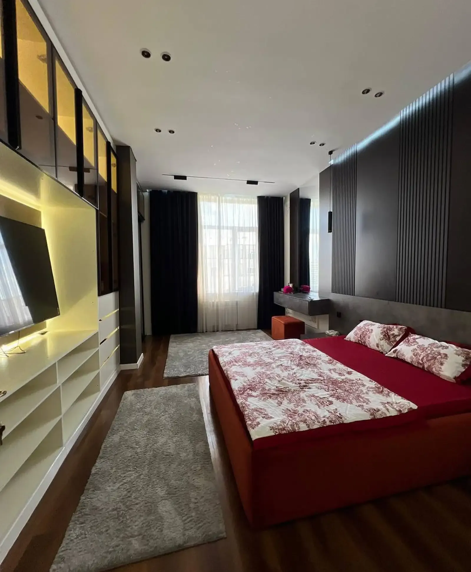 4-комн. квартира, 16 этаж, 140 м², Сино