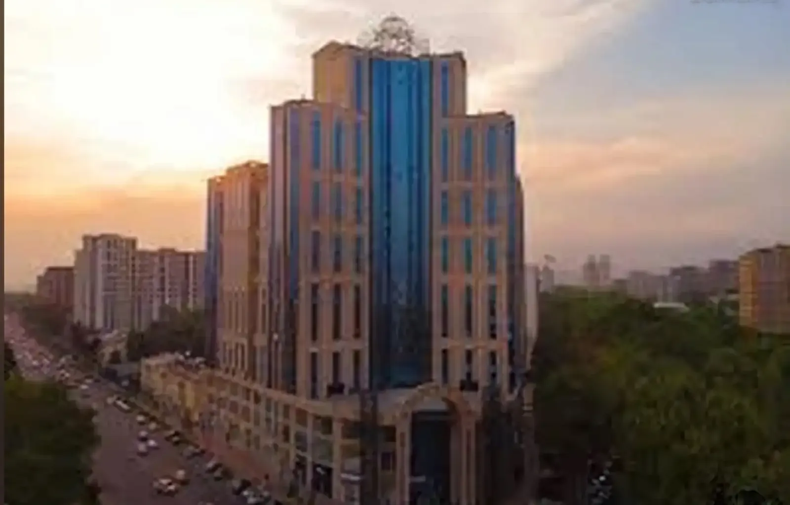 3-комн. квартира, 14 этаж, 70м², шохмансур