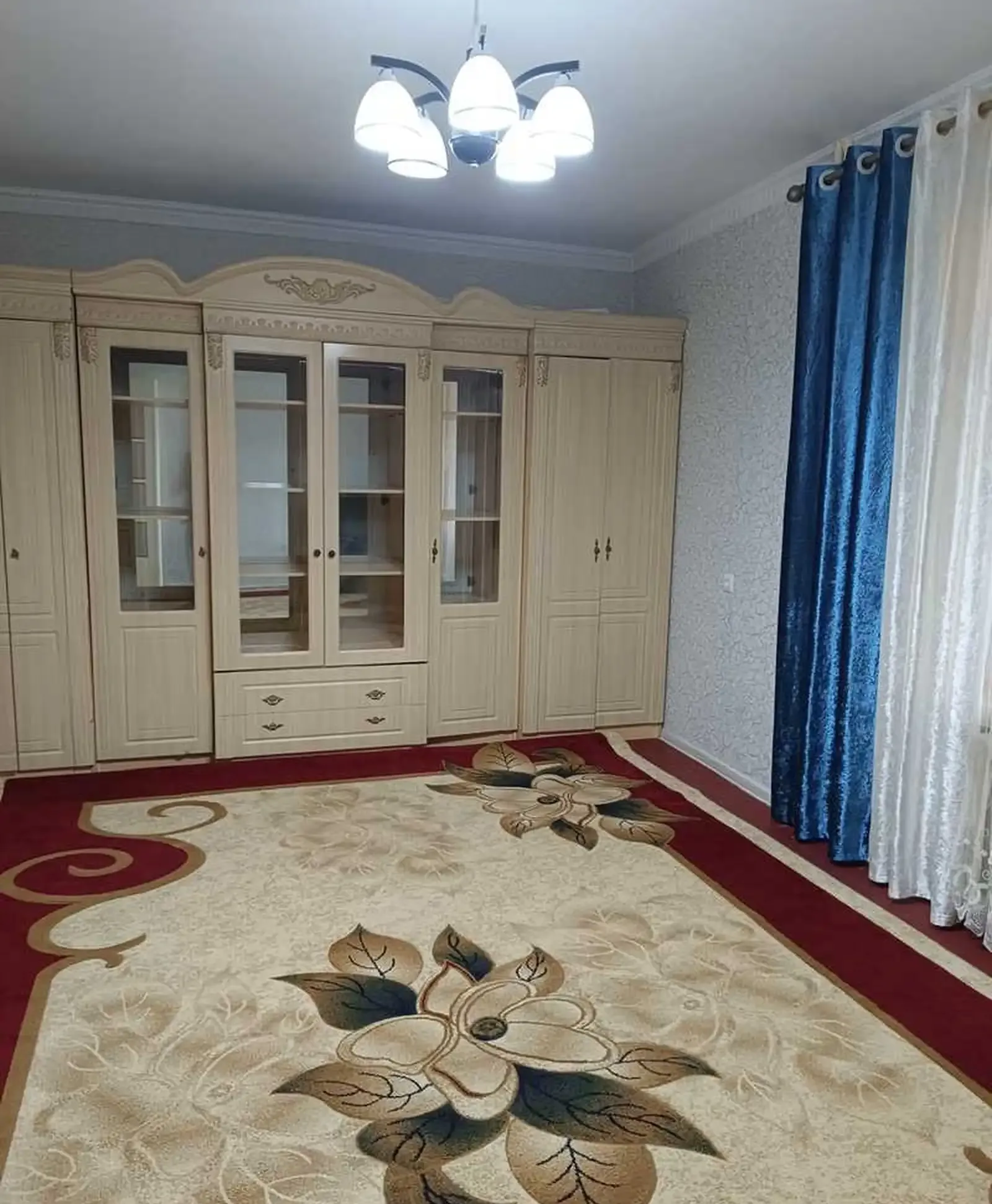 1-комн. квартира, 3 этаж, 45 м², Сино, 92 мкр