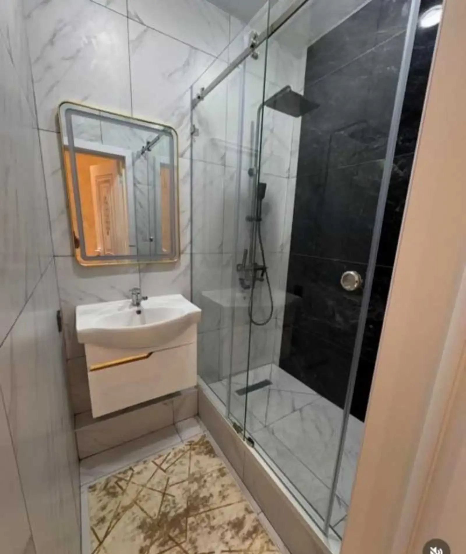 3-комн. квартира, 2 этаж, 70м², 112 мкр
