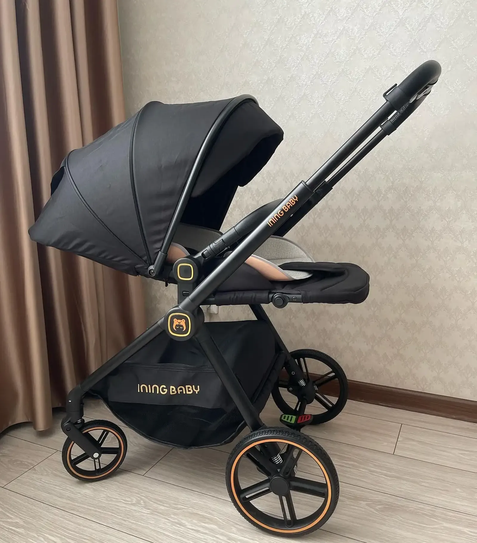 Коляска Ining baby Z1 Pro