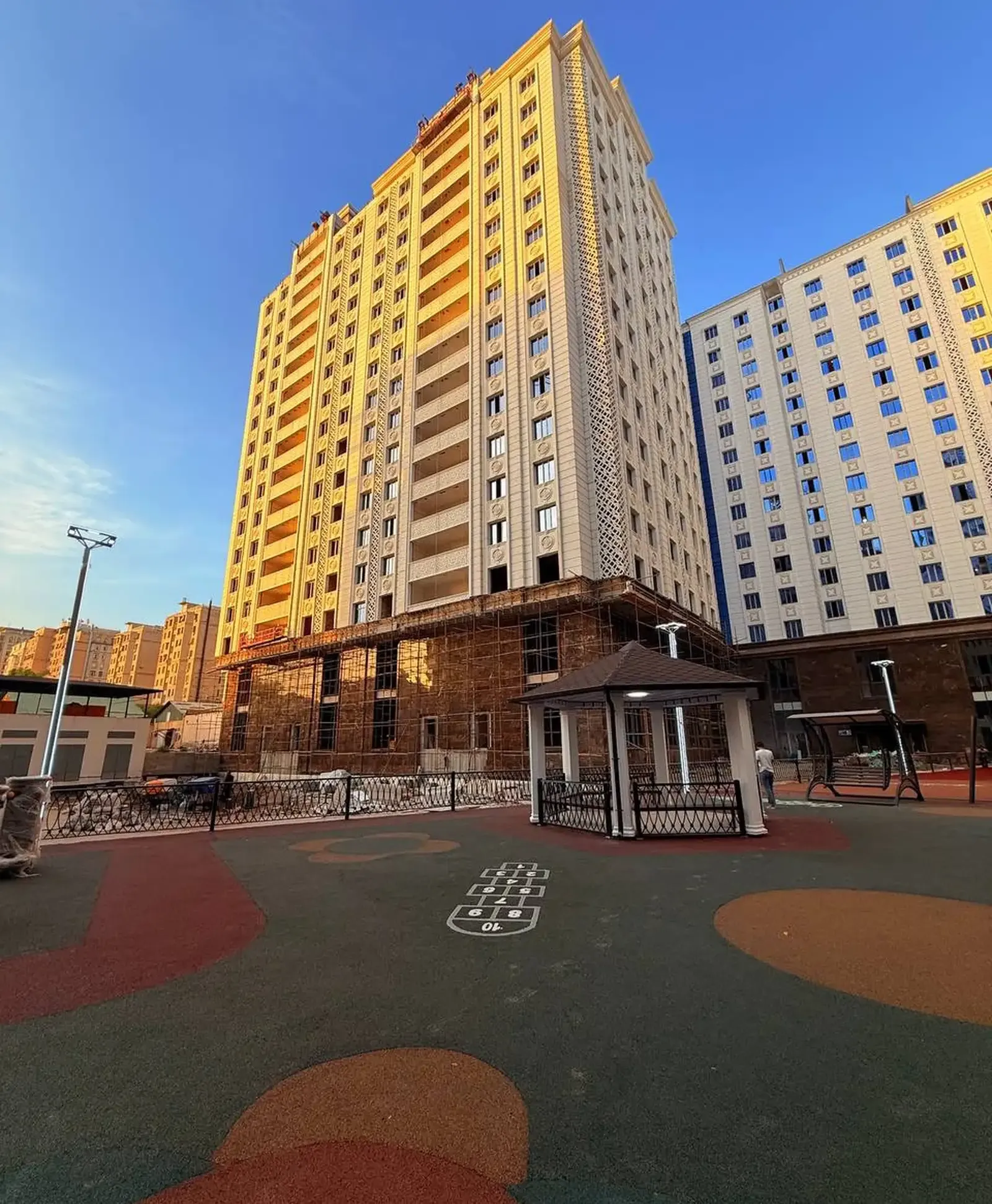 2-комн. квартира, 11 этаж, 66 м², Северный, Ёвар