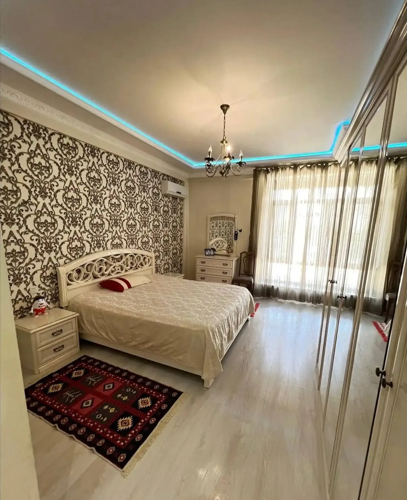 4-комн. квартира, 7 этаж, 131 м², Шохмансур