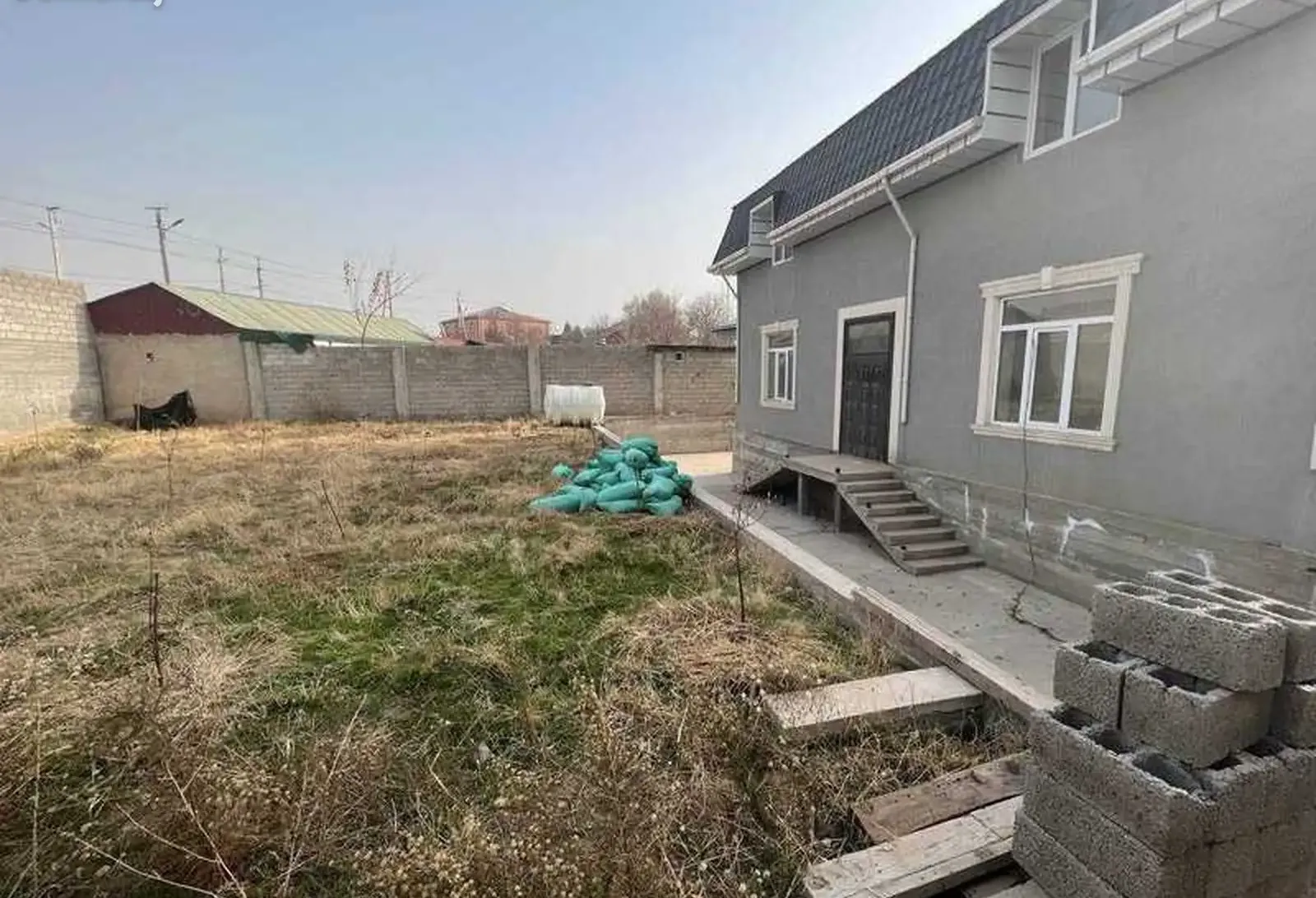 2 этажный, 10-комн. дом, 1200 м², 12 соток, Шохмансур