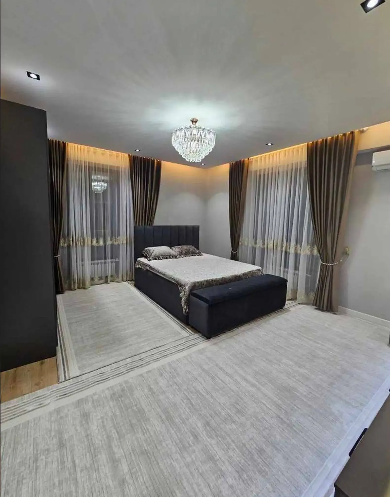 3-комн. квартира, 12 этаж, 136 м², Шохмансур