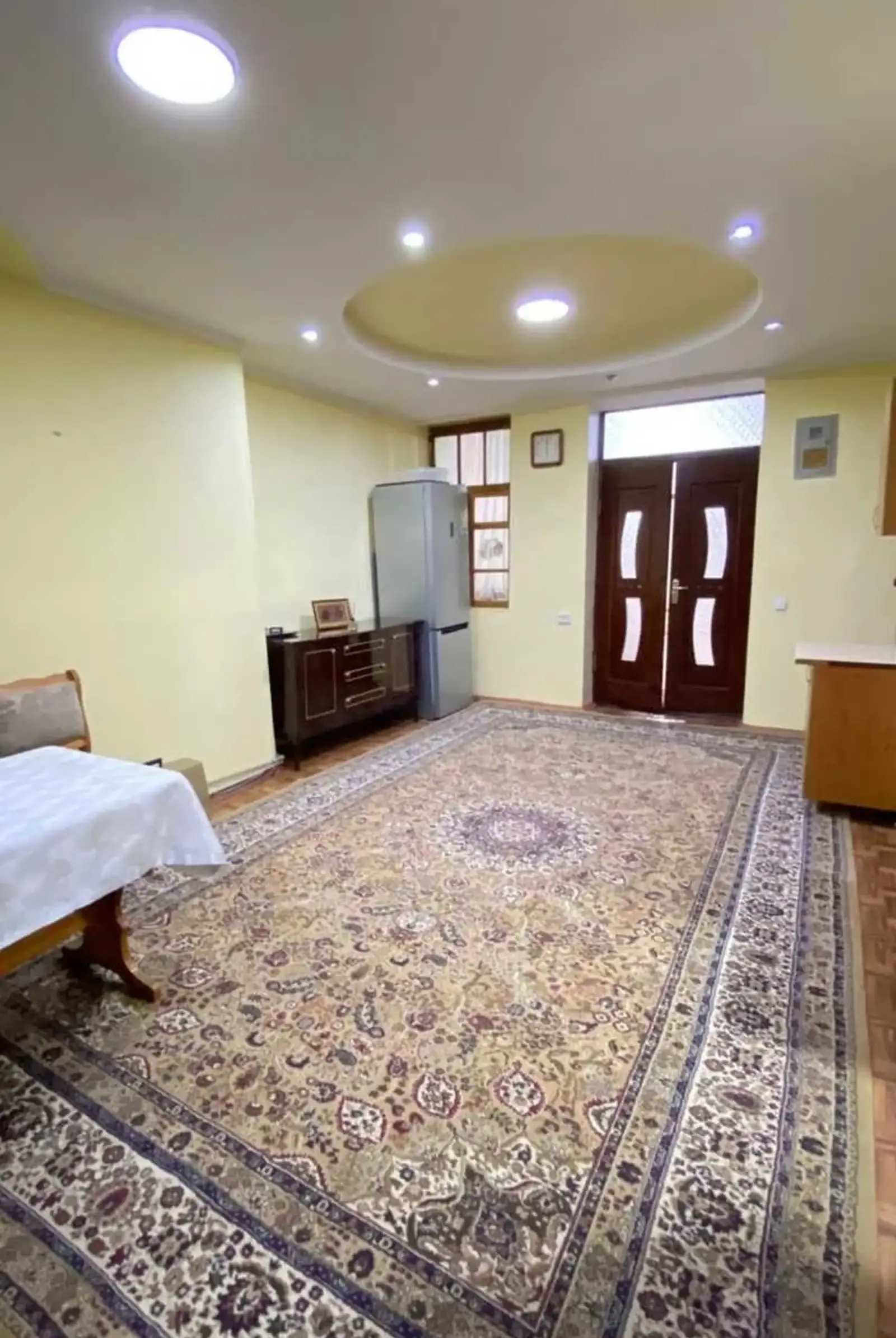3-комн. квартира, 1 этаж, 75м², шохмансур