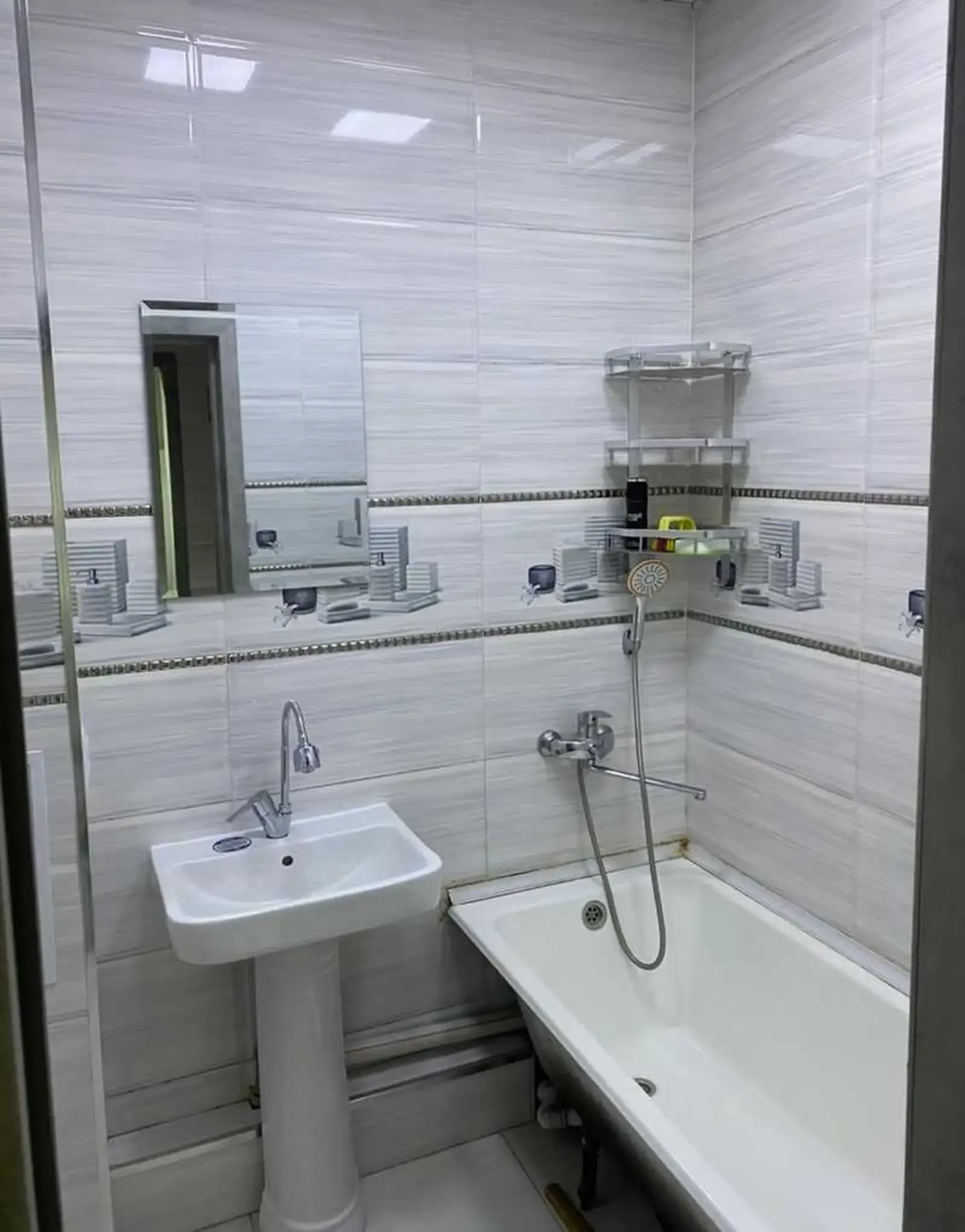 2-комн. квартира, 12 этаж, 55м², Шоҳмансур