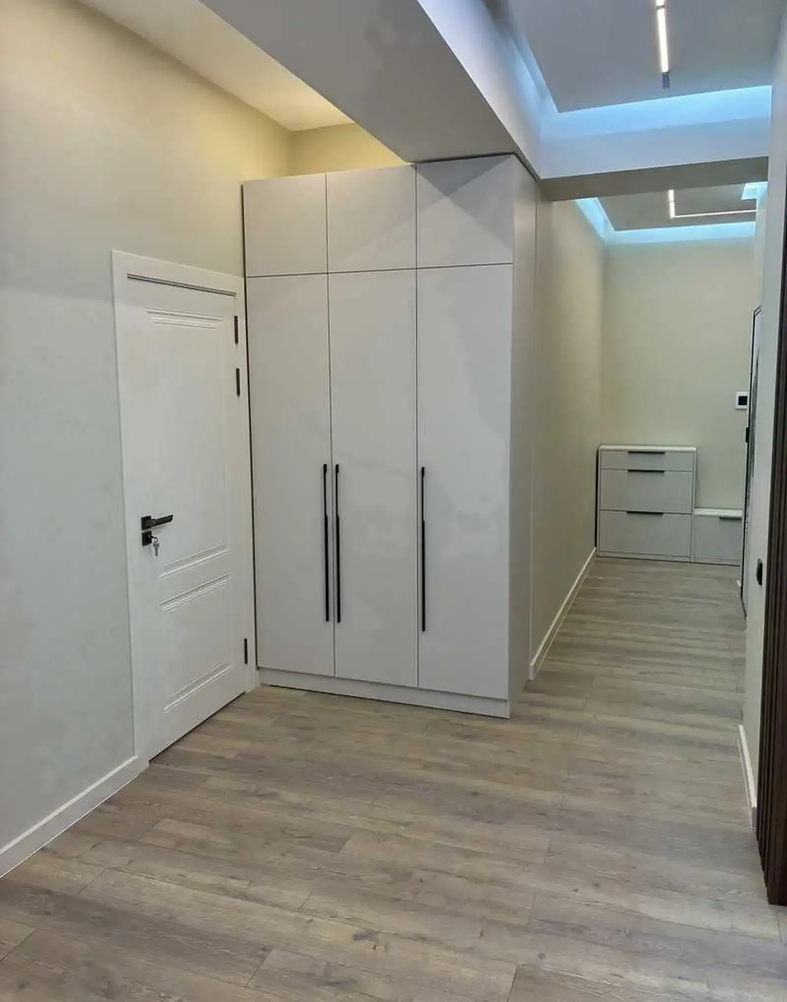 3-комн. квартира, 4 этаж, 95м², И.Сомони