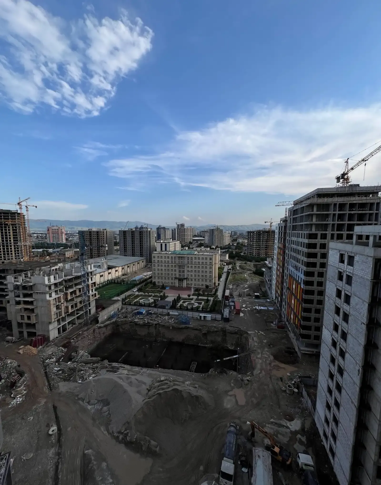 2-комн. квартира, 14 этаж, 114 м², Евари Главный