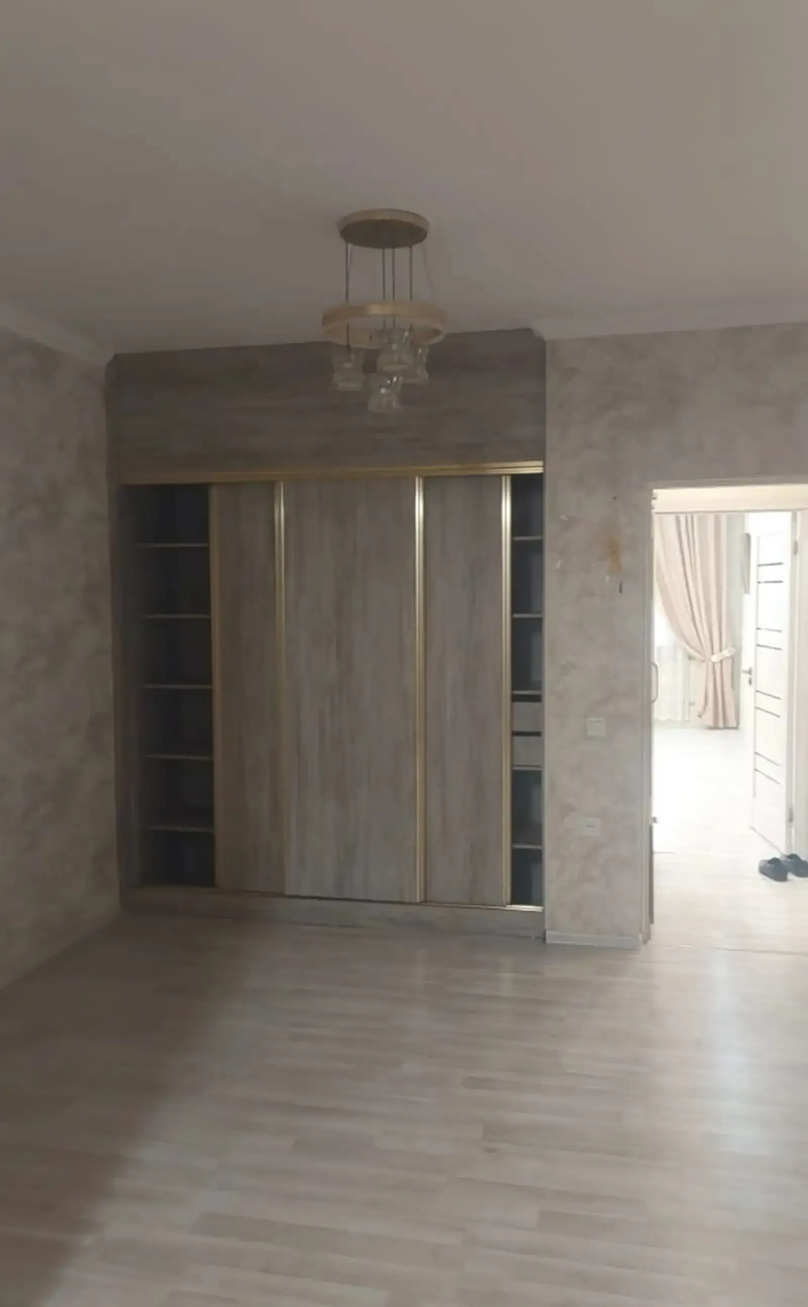 2-комн. квартира, 4 этаж, 70м², Молодёжный театр