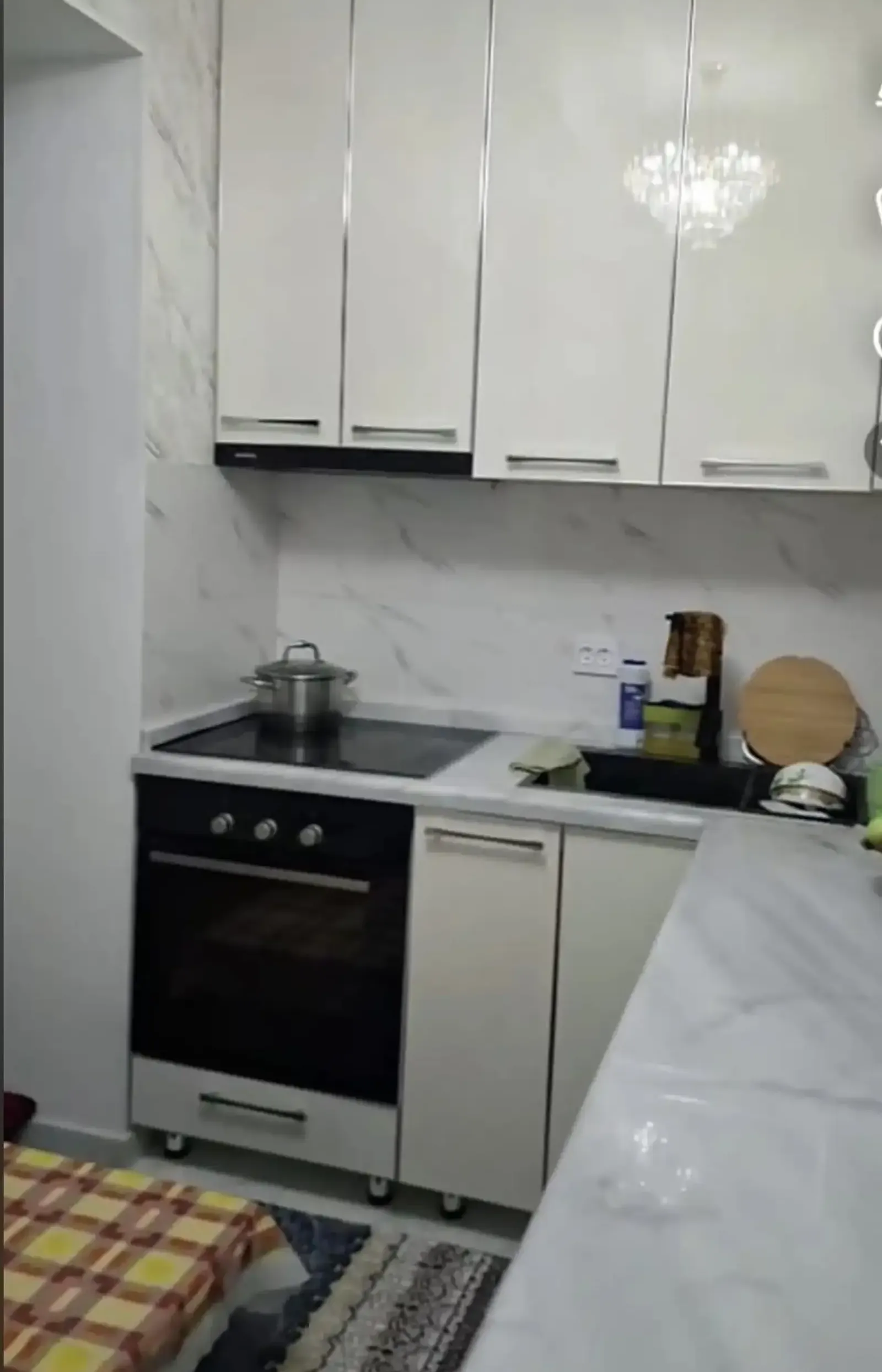 3-комн. квартира, 2 этаж, 70м², Cино