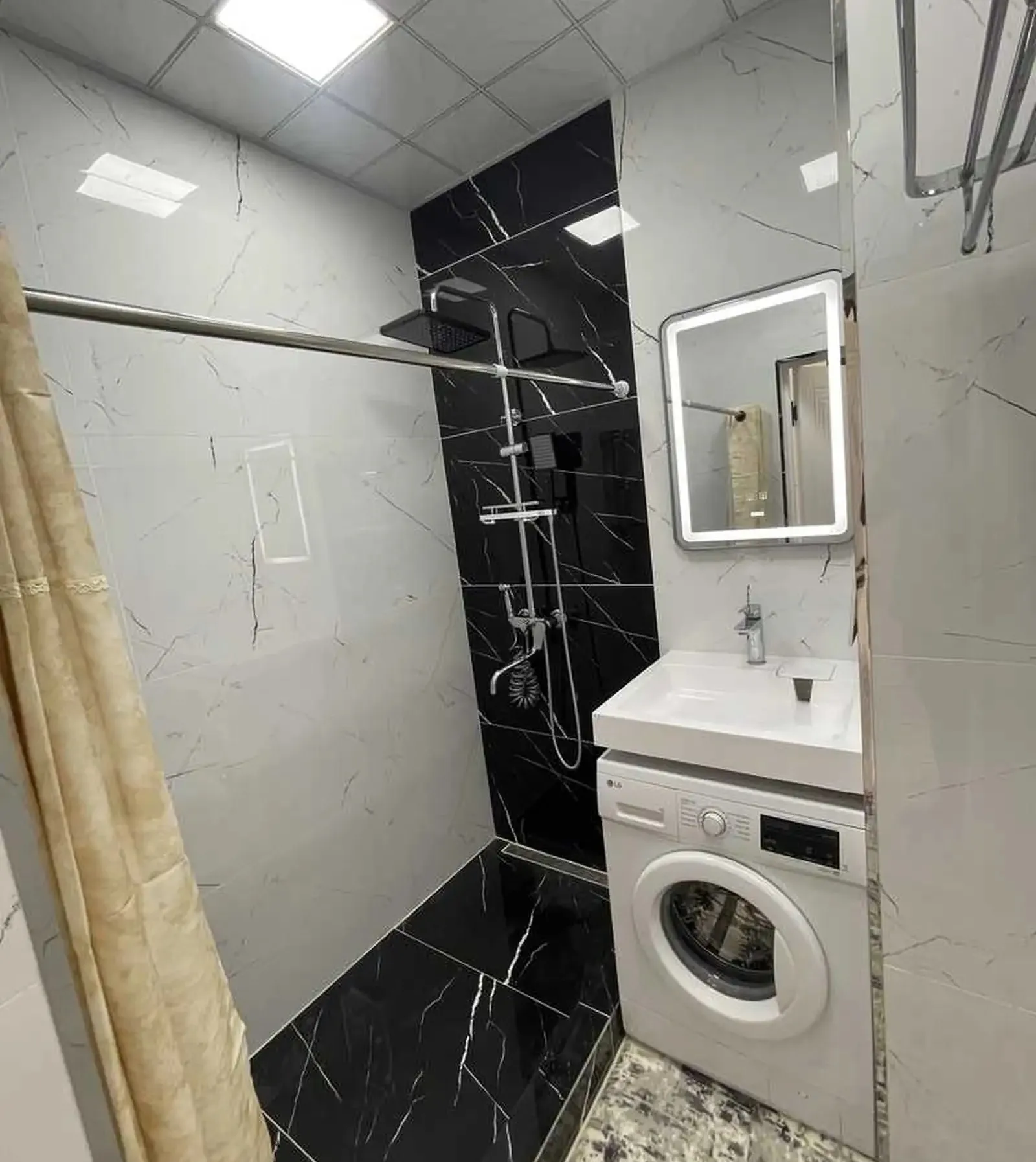 2-комн. квартира, 4 этаж, 70м², Фирдавси