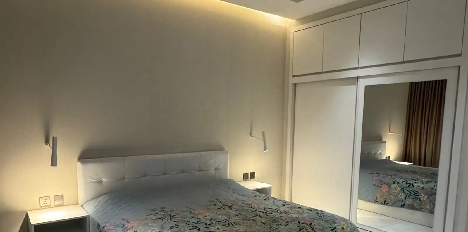 3-комн. квартира, 4 этаж, 104 м², Овир, Гранд Отель