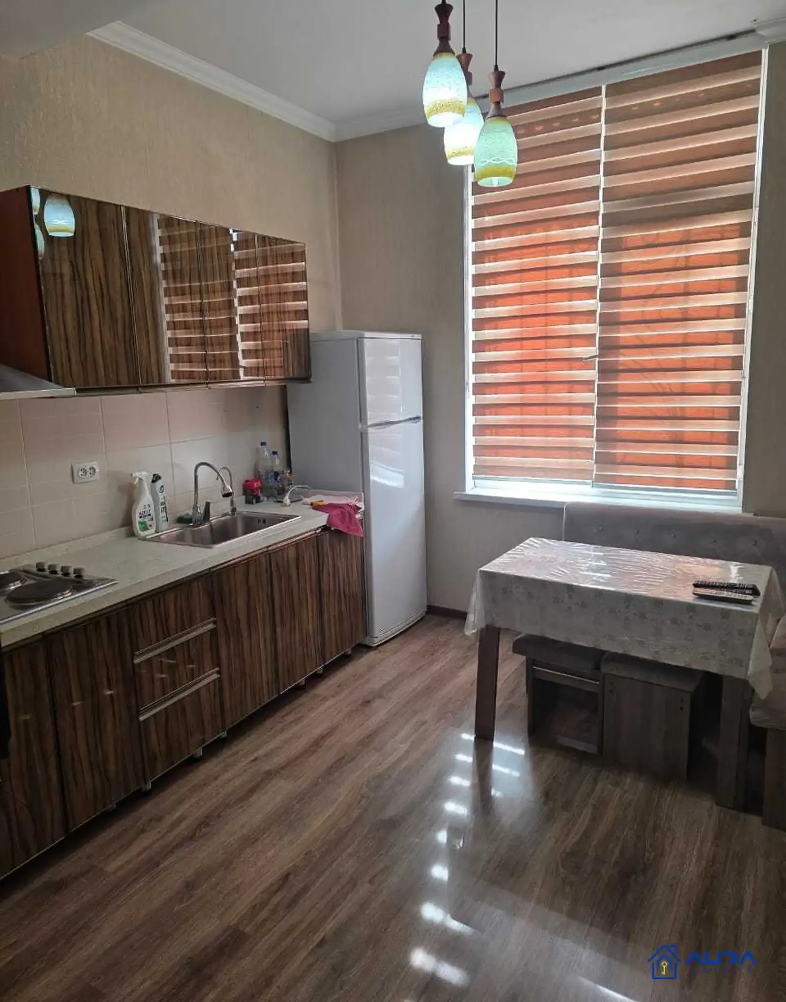 2-комн. квартира, 2 этаж, 76 м², Сино