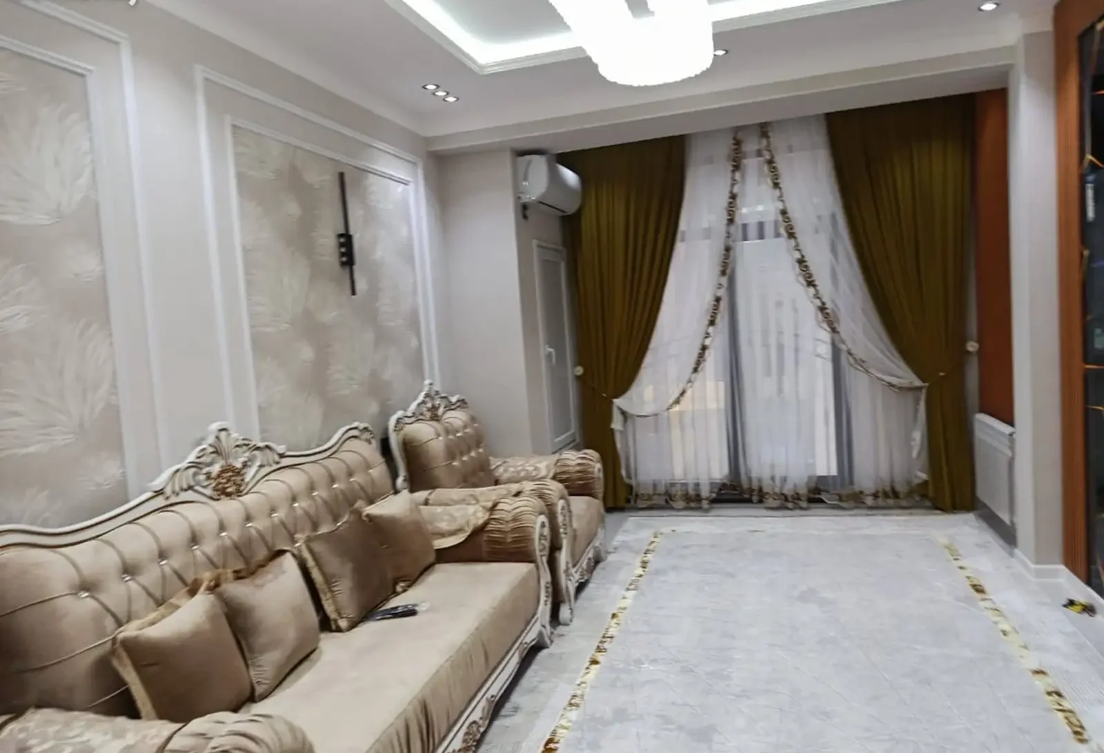 3-комн. квартира, 2 этаж, 85 м², Исмоили Сомони
