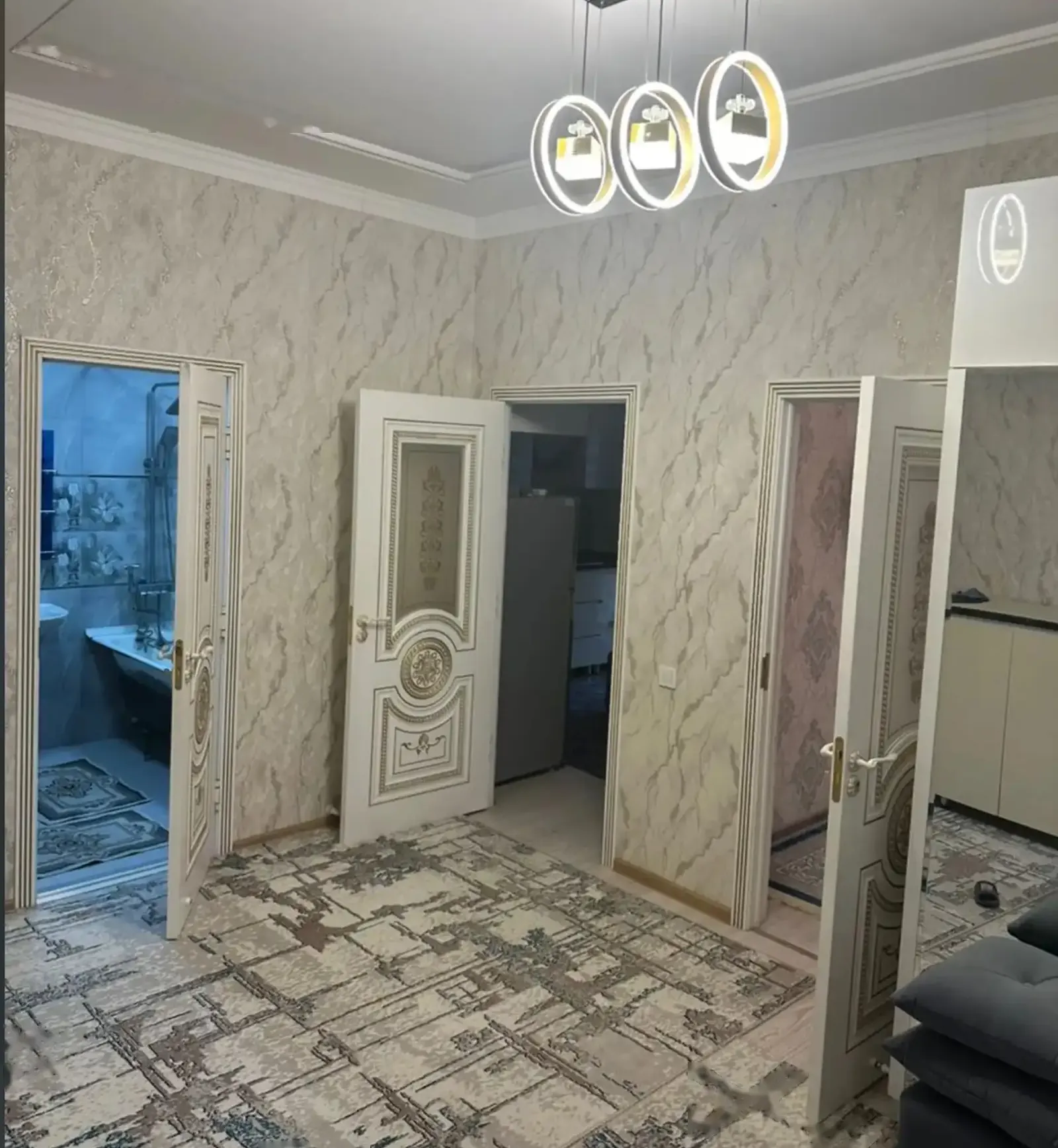 3-комн. квартира, 16 этаж, 70м², Шохмансур
