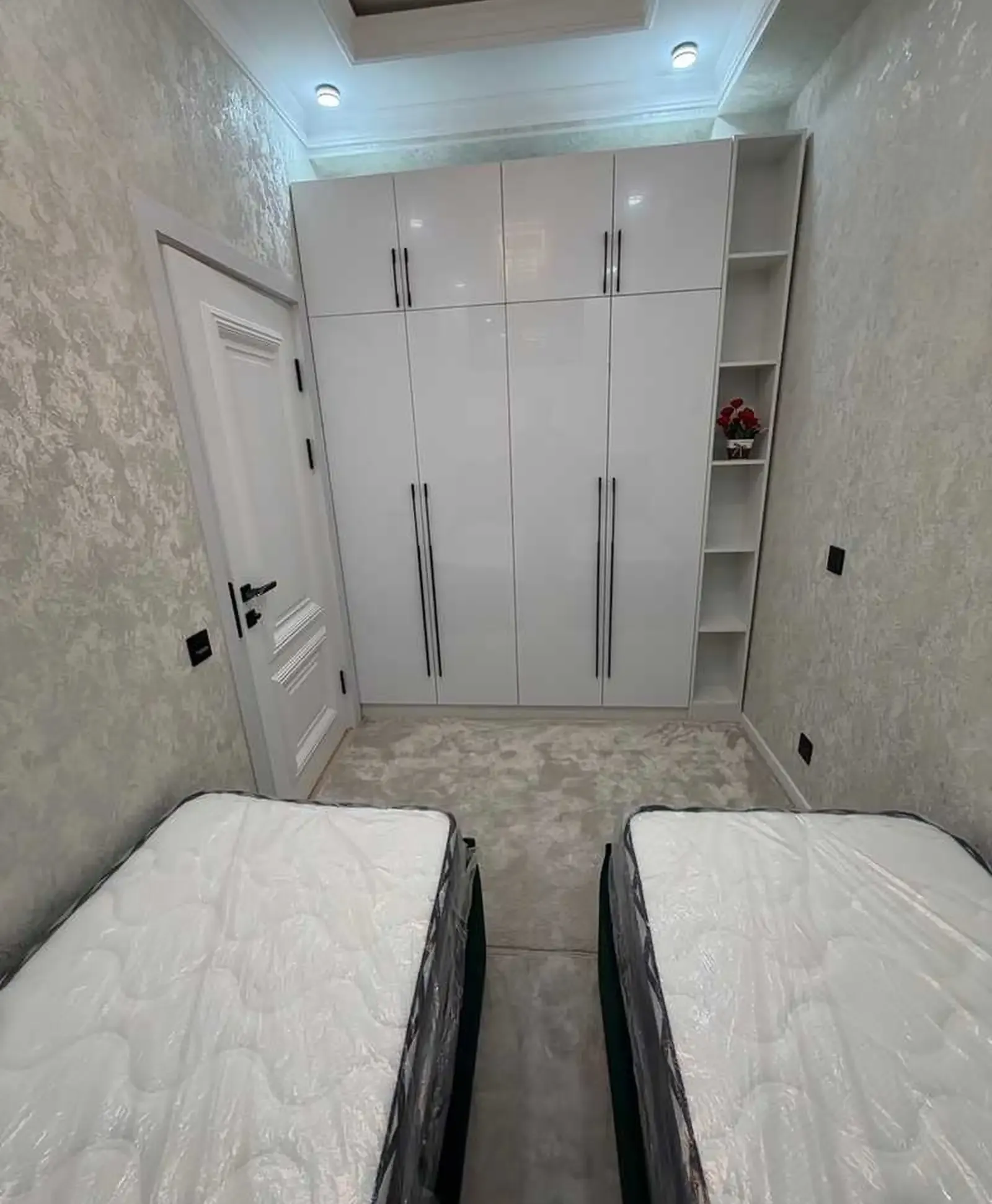 3-комн. квартира, 9 этаж, 65м², 82 мкр