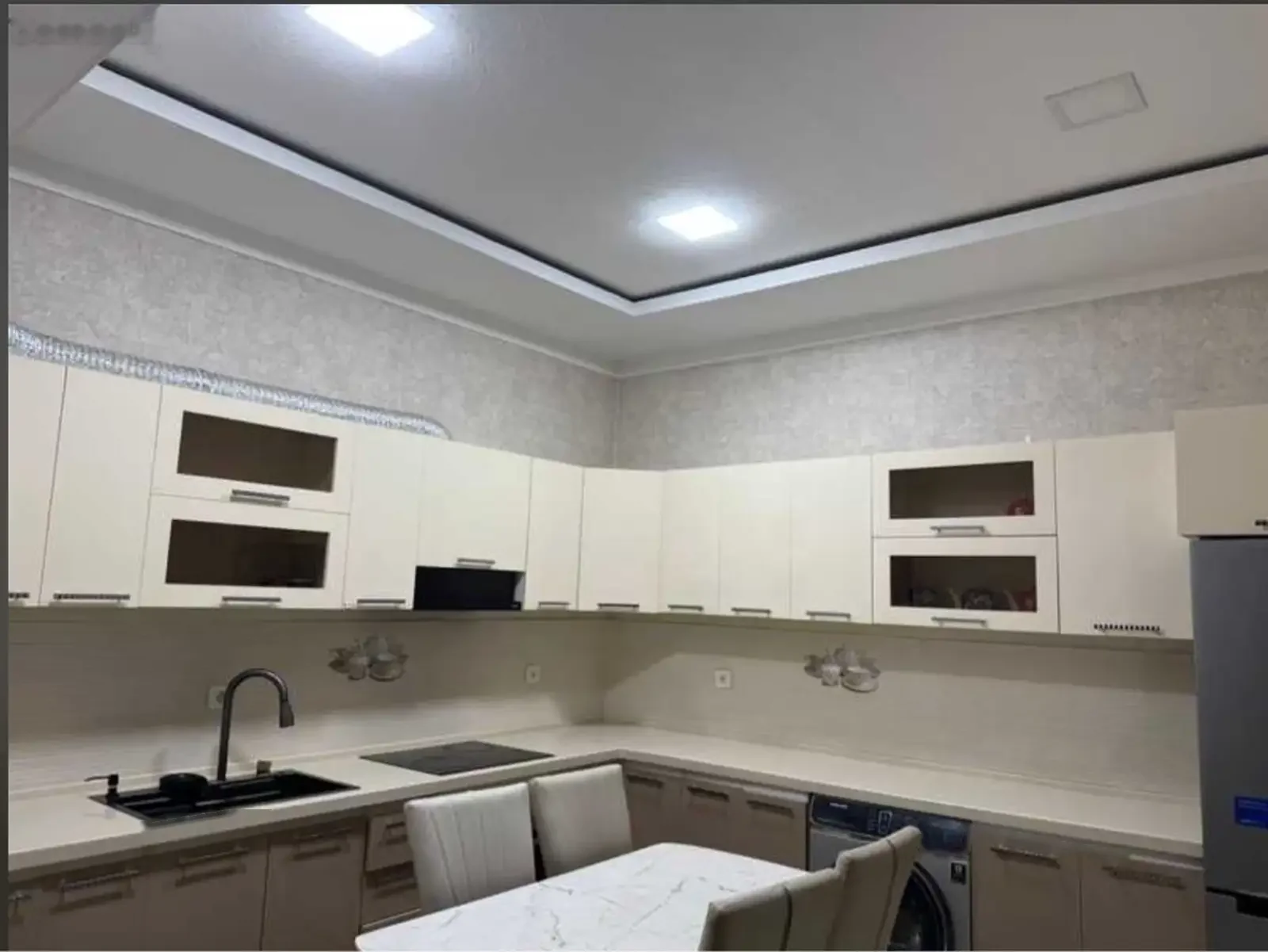 2-к квартира, 6 этаж, 74 м², Садбарг