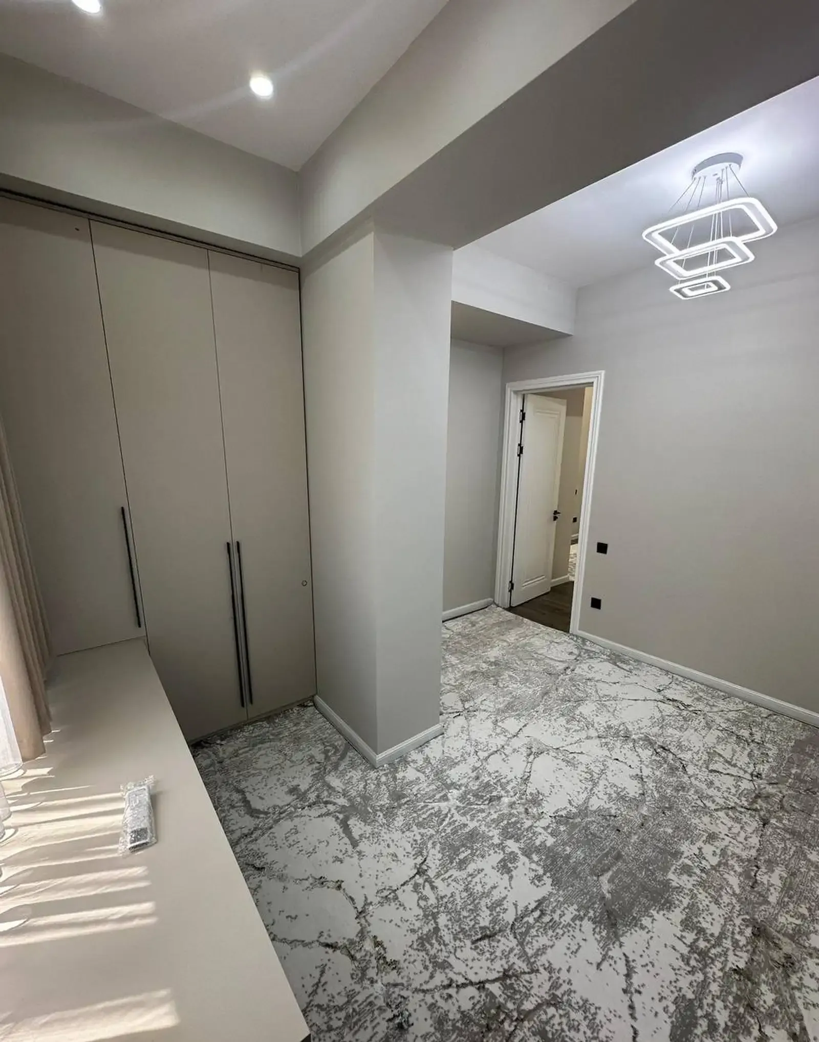 3-комн. квартира, 16 этаж, 95 м², И Сомони
